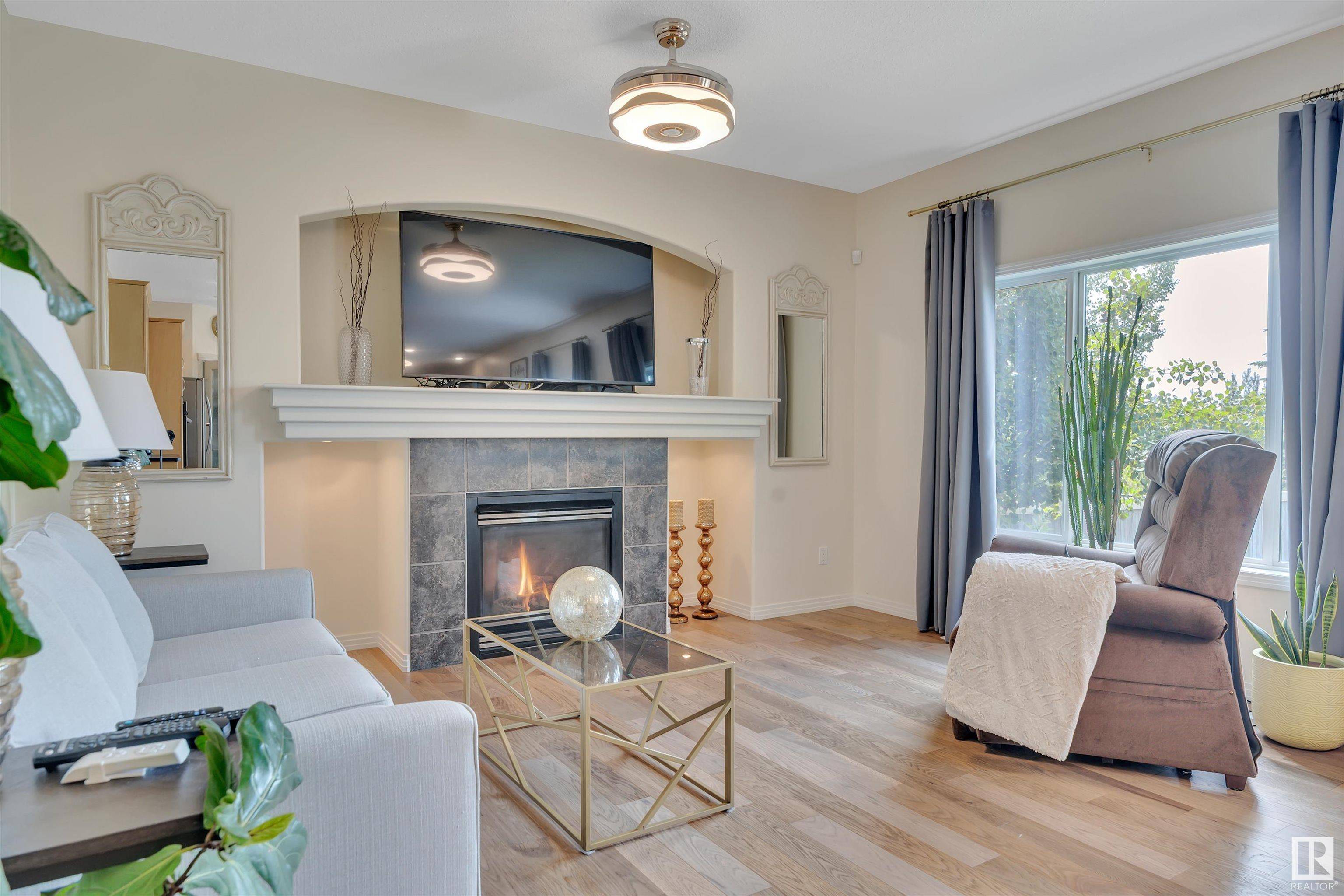 Beaumont, AB T4X 1W2,164 RUE MASSON