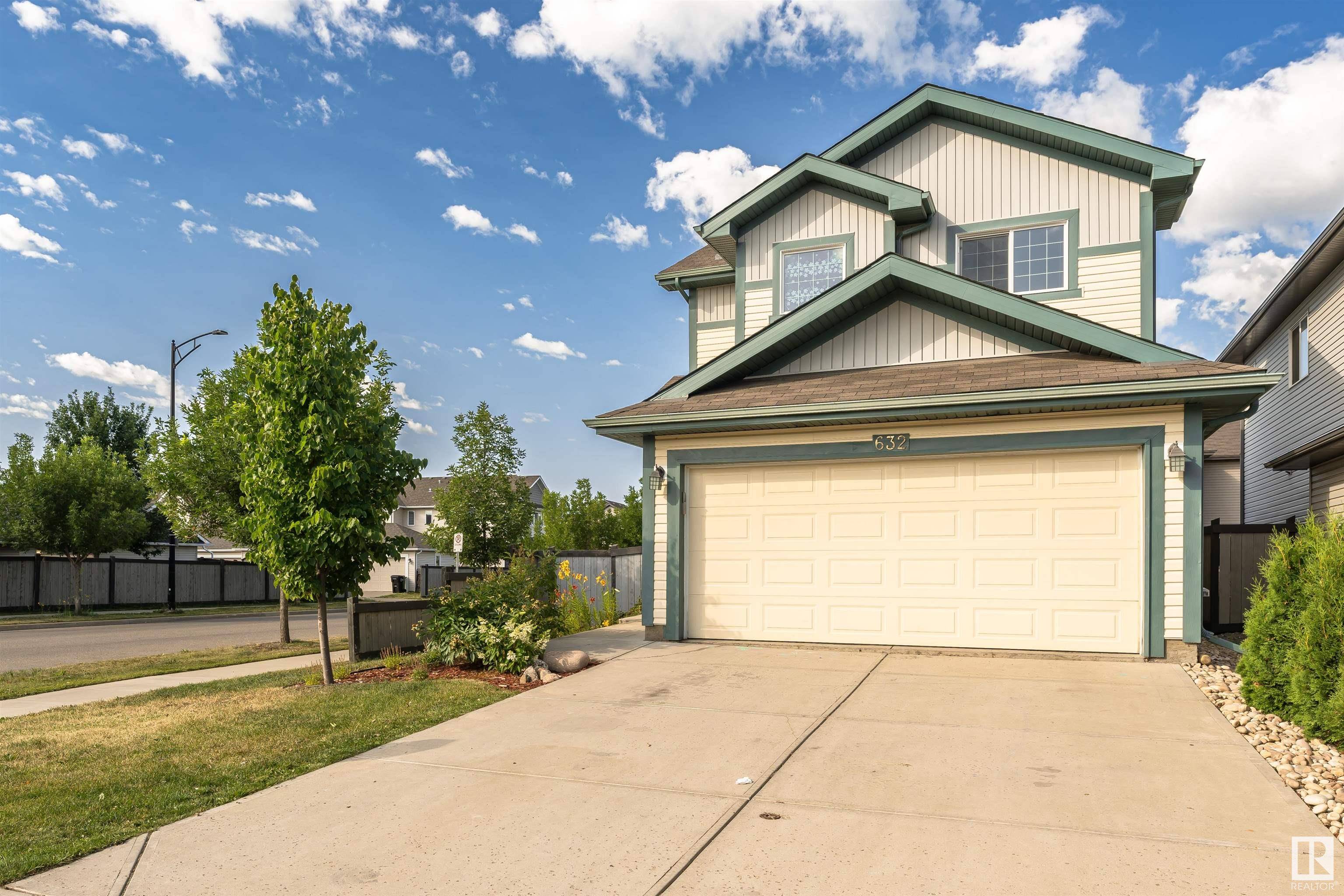 Edmonton, AB T6W 2G7,632 176 ST SW