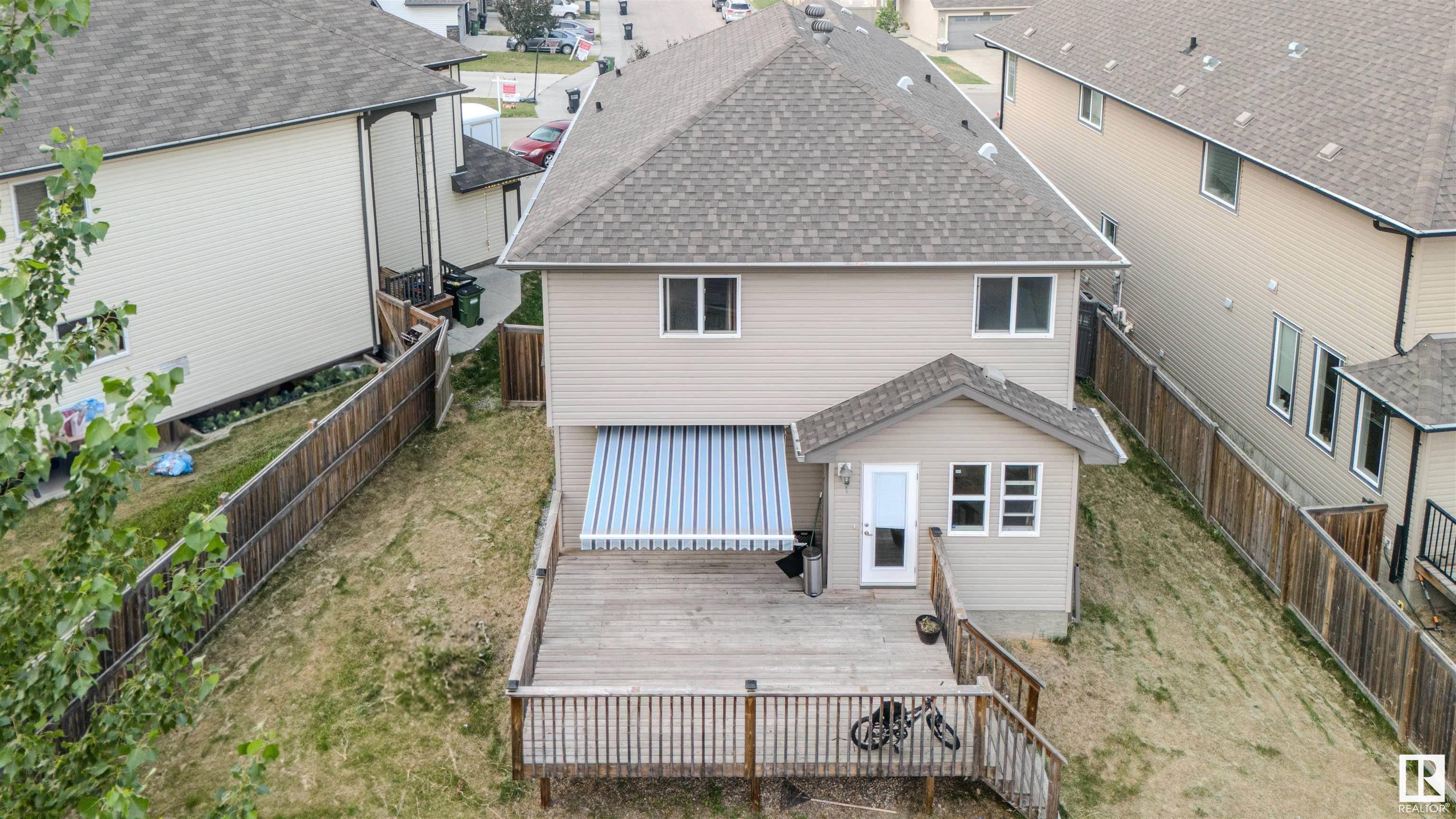 Edmonton, AB T6T 0M5,1575 36 AV NW