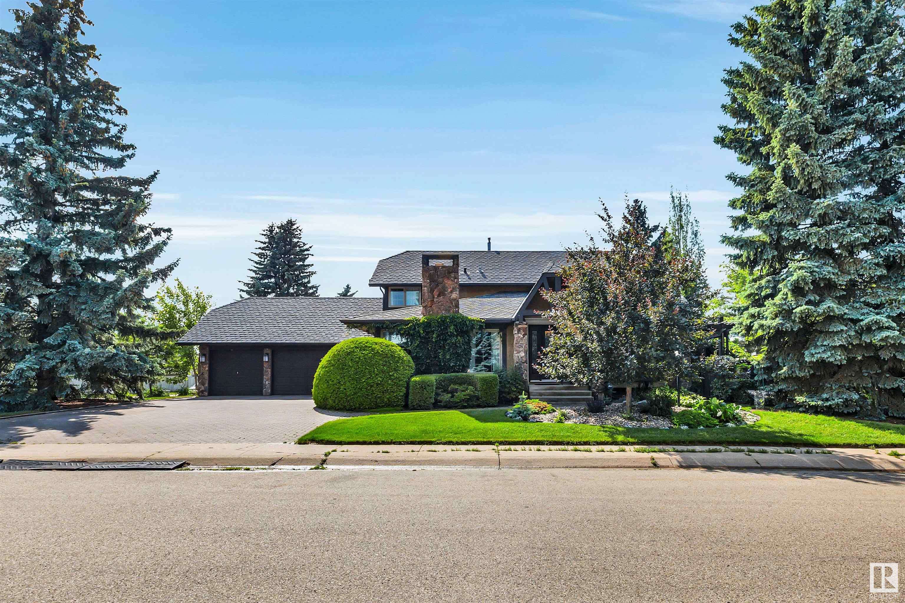 Edmonton, AB T6J 4E1,12410 28A AV NW