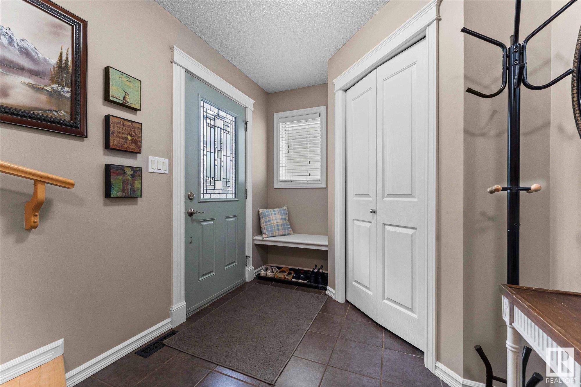 Edmonton, AB T5T 1N1,21921 94A AV NW