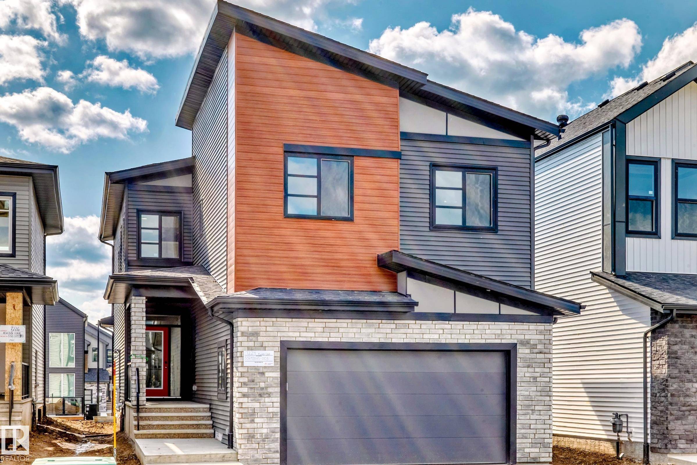 Edmonton, AB T6W 5R3,7224 Kiviaq LI SW