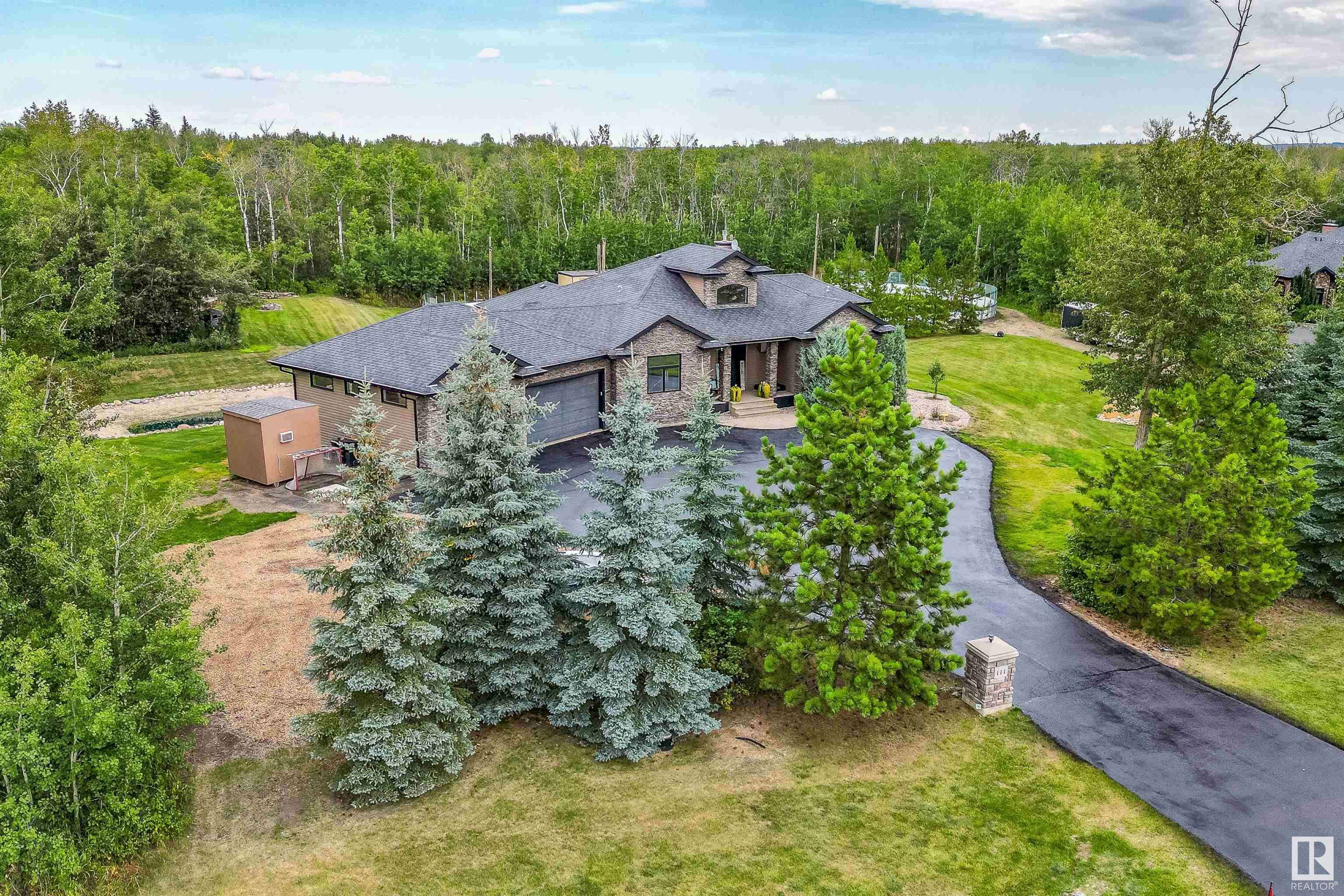 Rural Strathcona County, AB T8E 2M3,53025 RGE RD 223