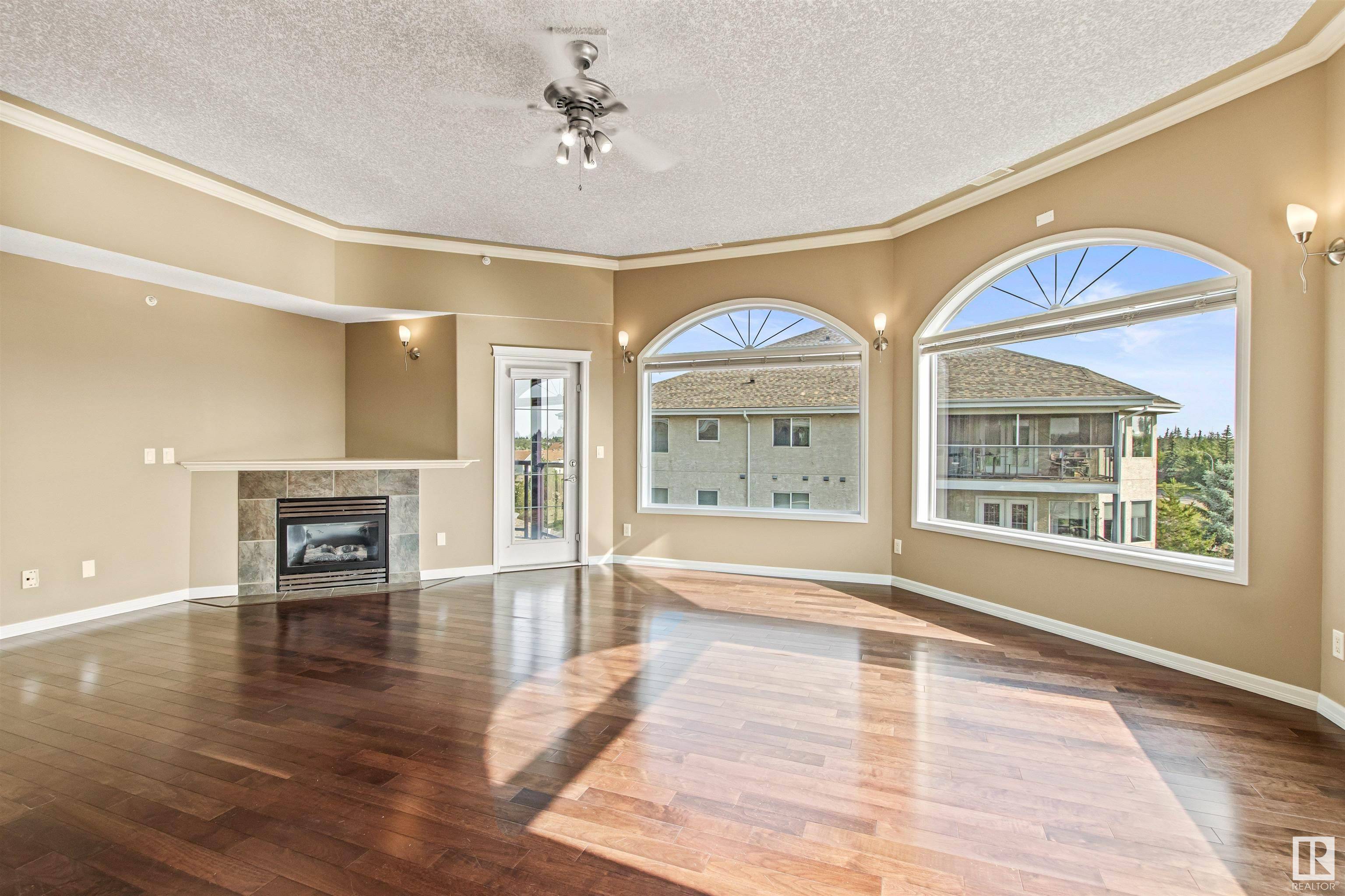 Edmonton, AB T6L 7G2,#520 237 Youville DR E NW