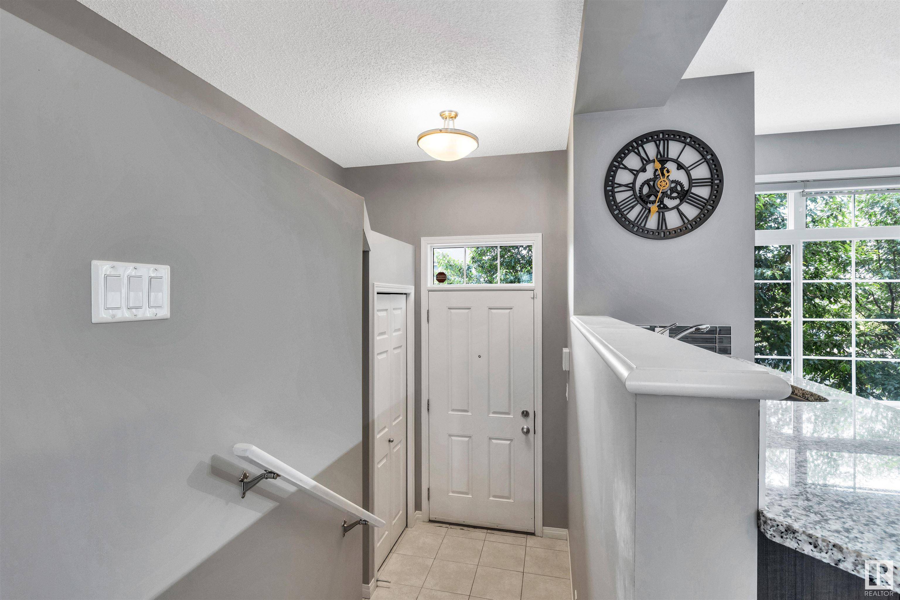 Edmonton, AB T6X 1W7,#51 9151 SHAW WY SW