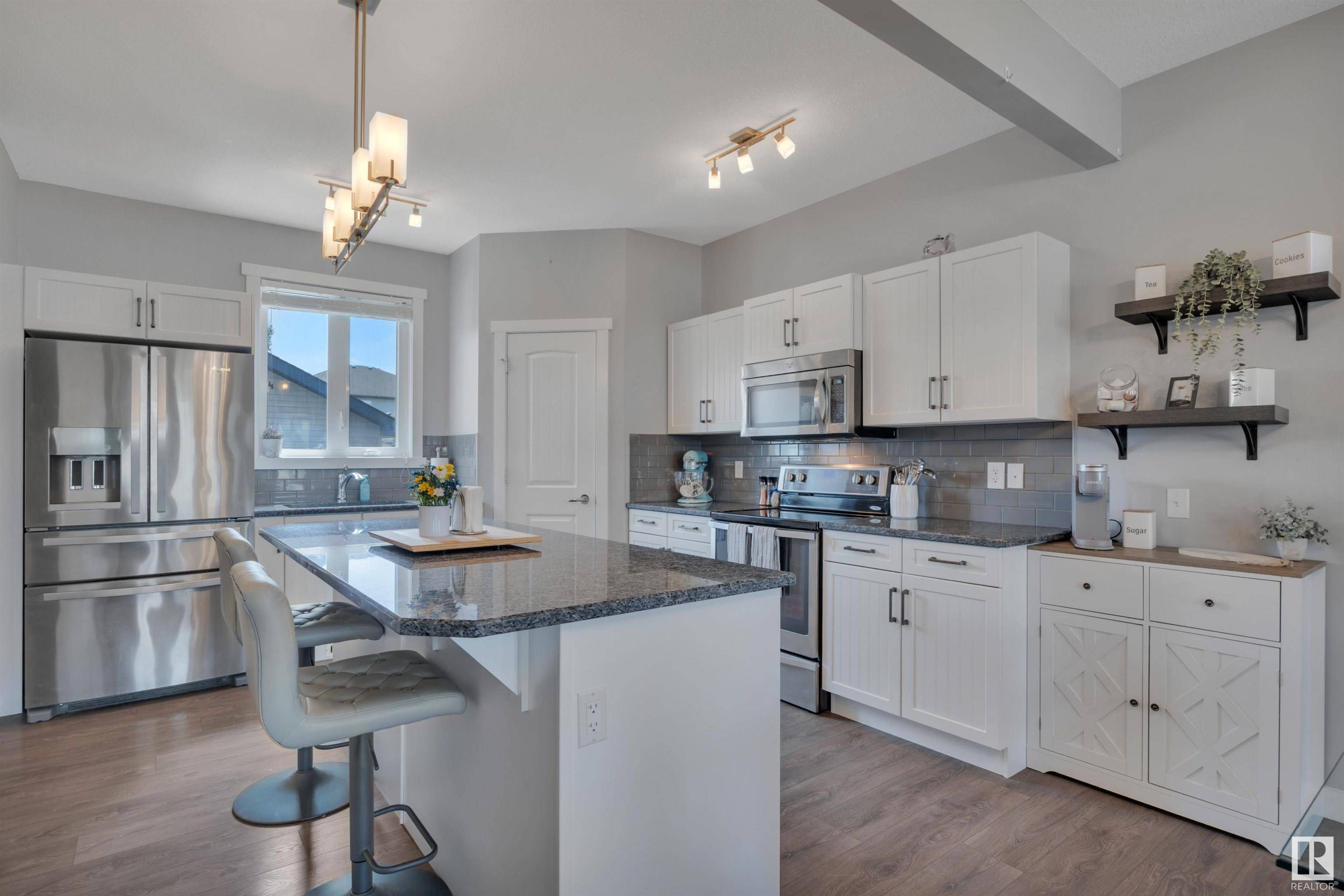 Edmonton, AB T5T 7C1,22527 98 AV NW