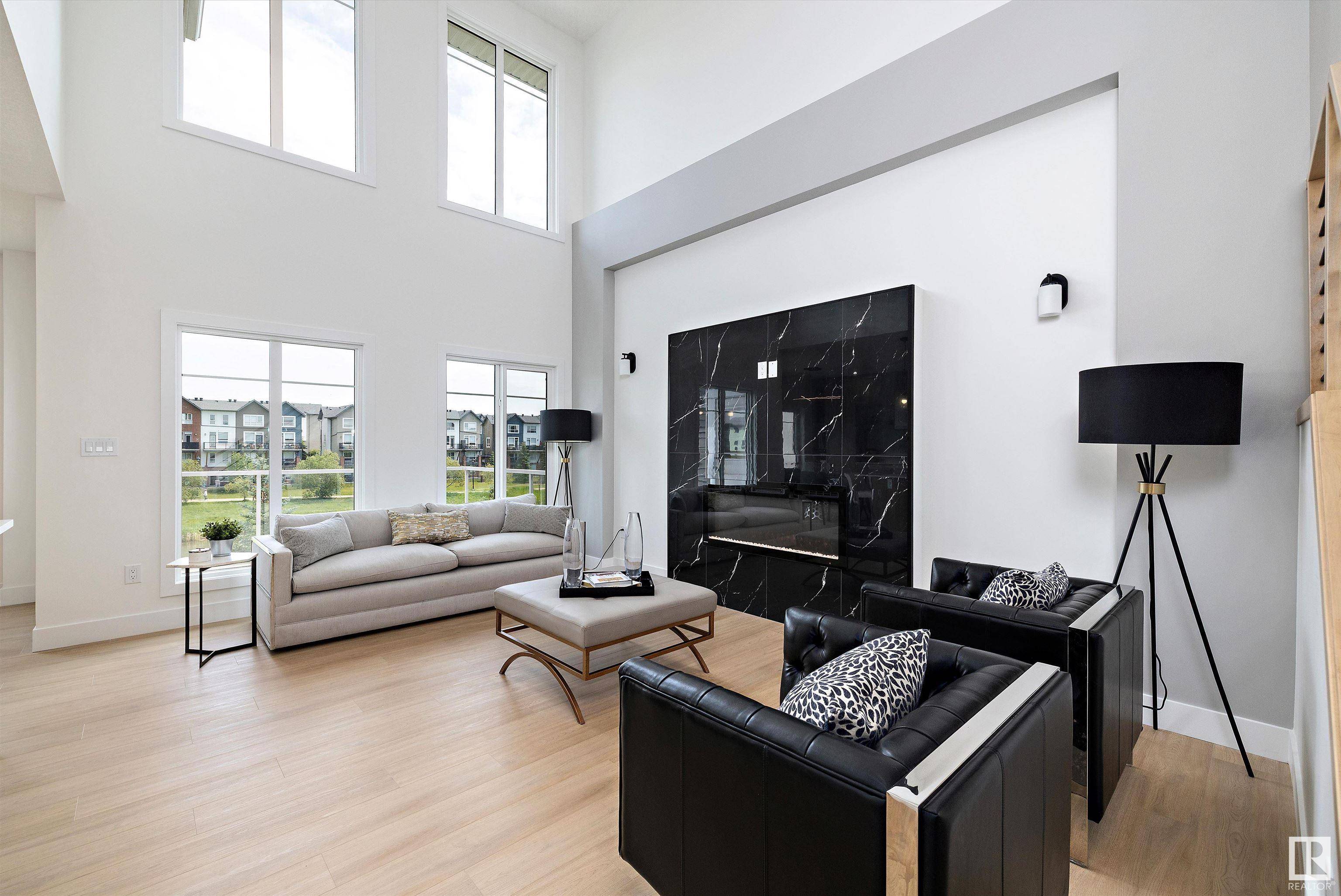 Edmonton, AB T5E 6X6,6009 Naden Landing NW