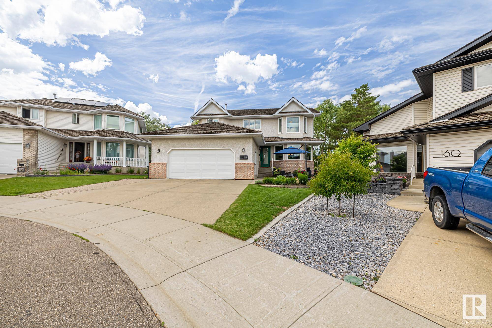 Sherwood Park, AB T8A 5S1,162 NORWICH CR