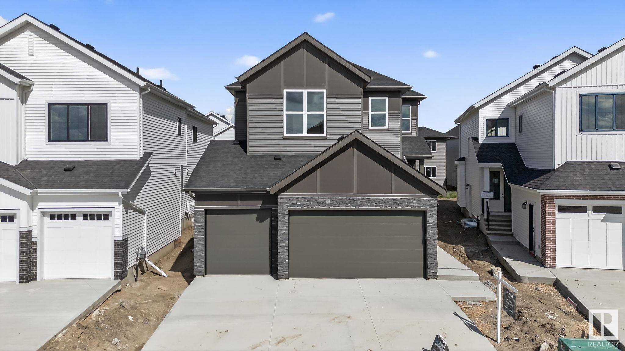 Edmonton, AB T5Y 4G8,17119 3 ST NW