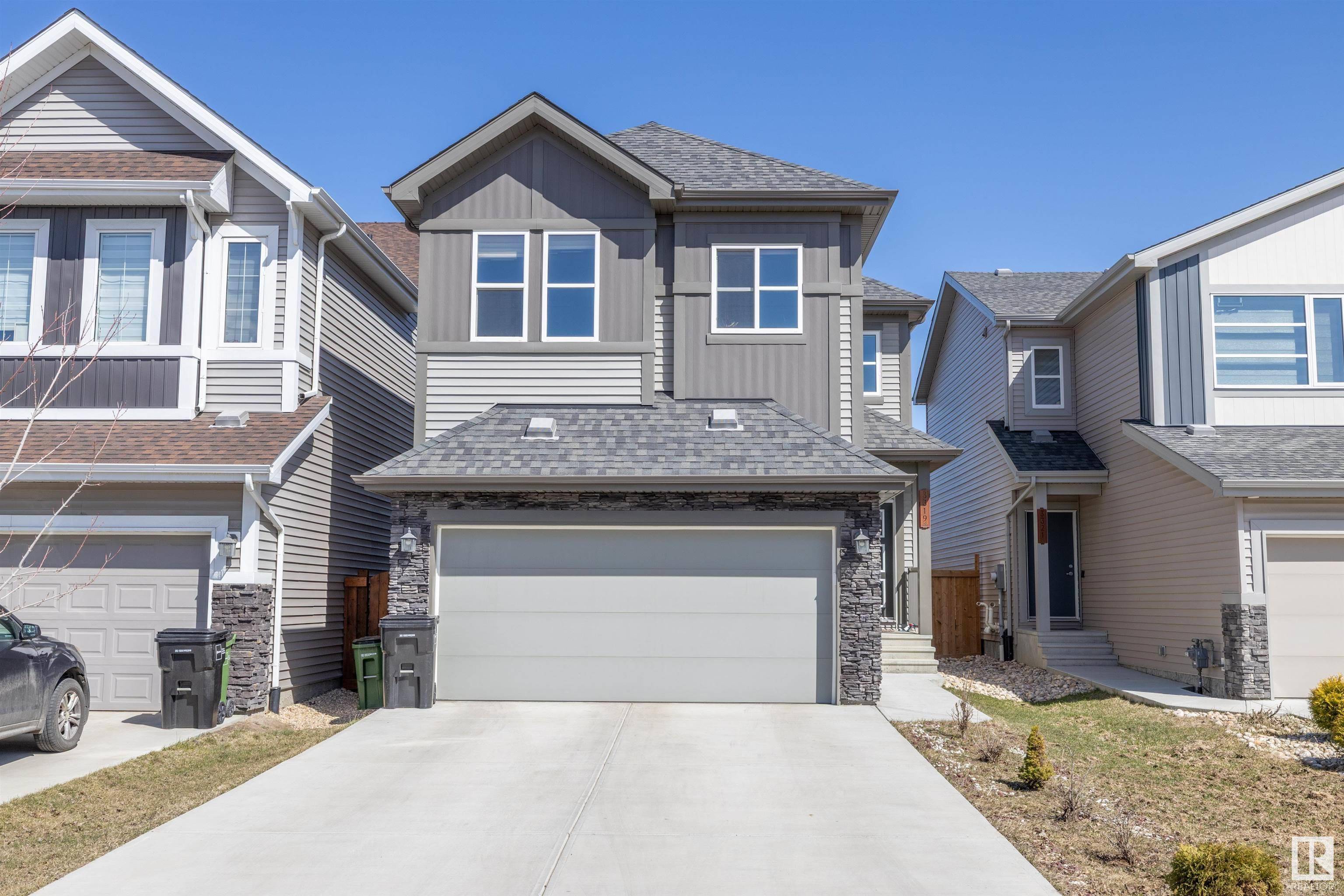 Edmonton, AB T6W 4E8,3319 CHECKNITA COMMON SW