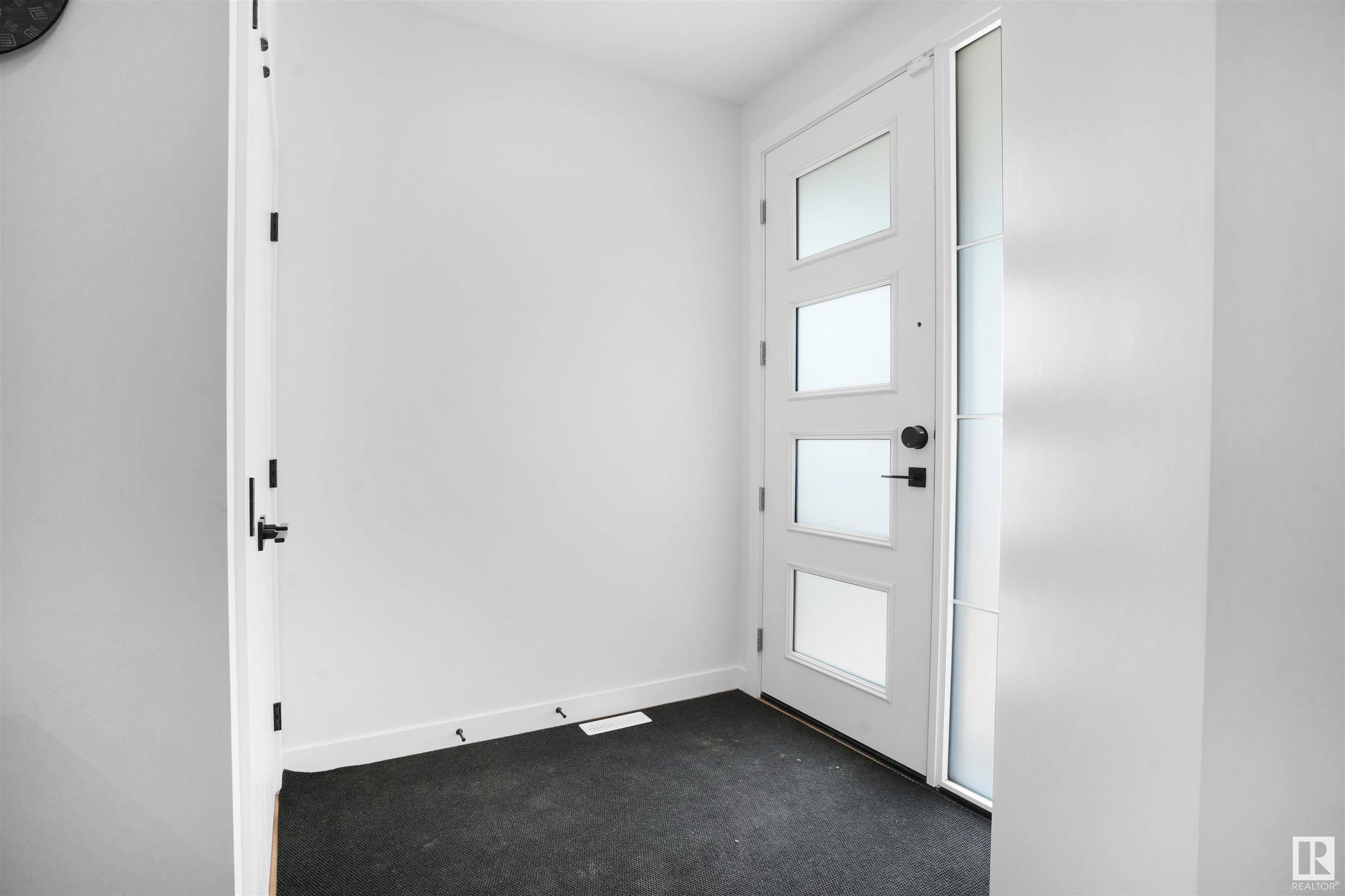 Edmonton, AB T6W 5H2,3305 Chernowski Way SW SW