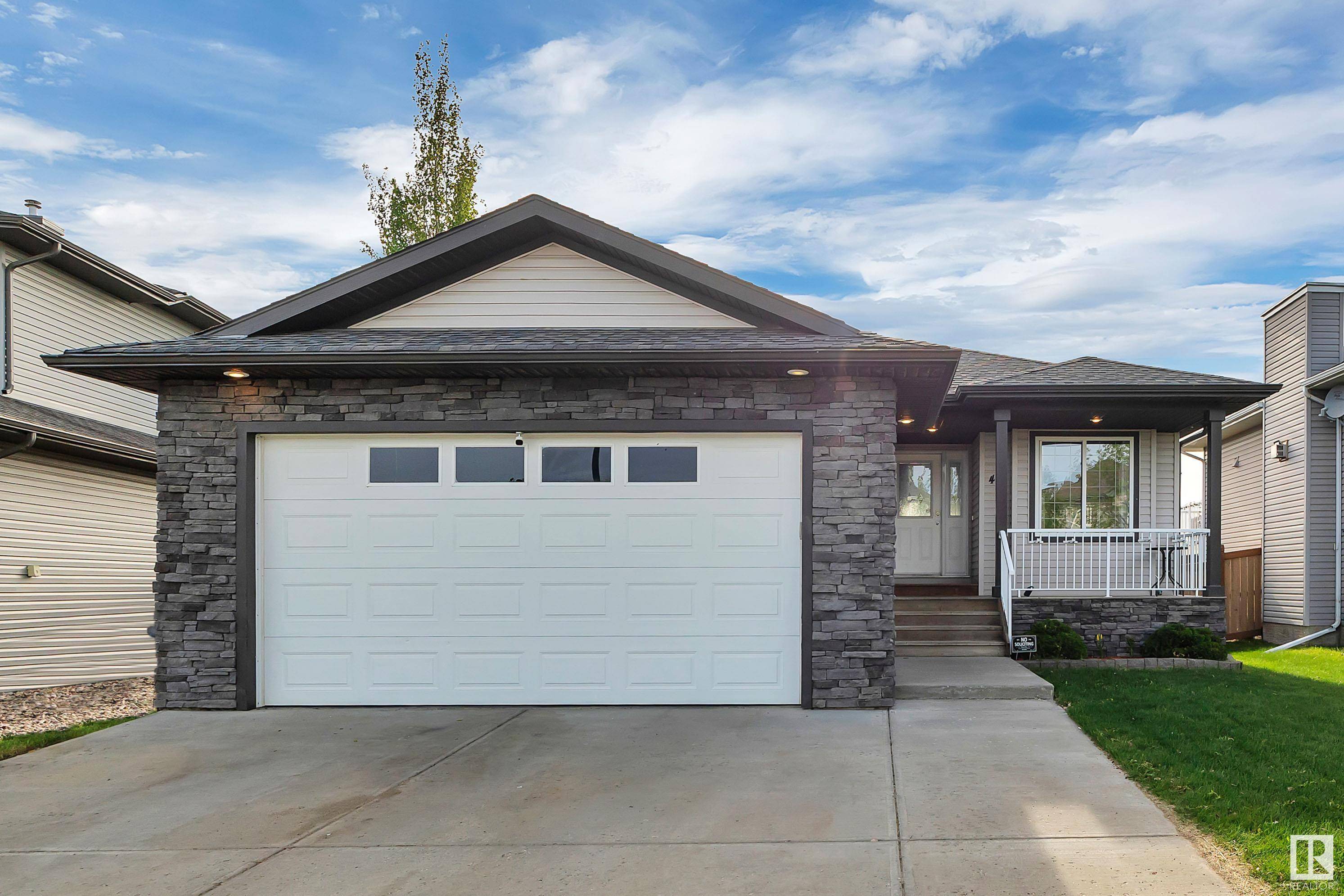 Leduc, AB T9E 0G2,42 WALTERS PL