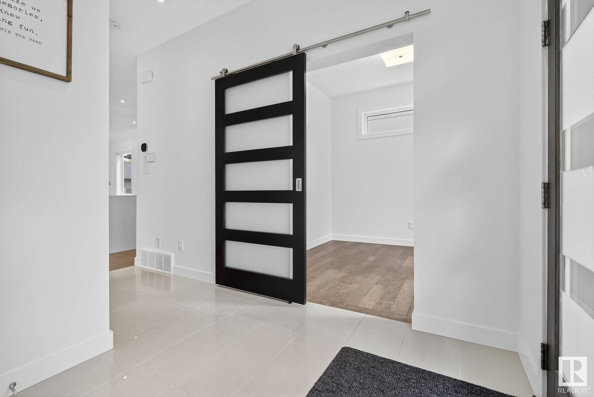 Edmonton, AB T6C 3L8,9053 90 ST NW