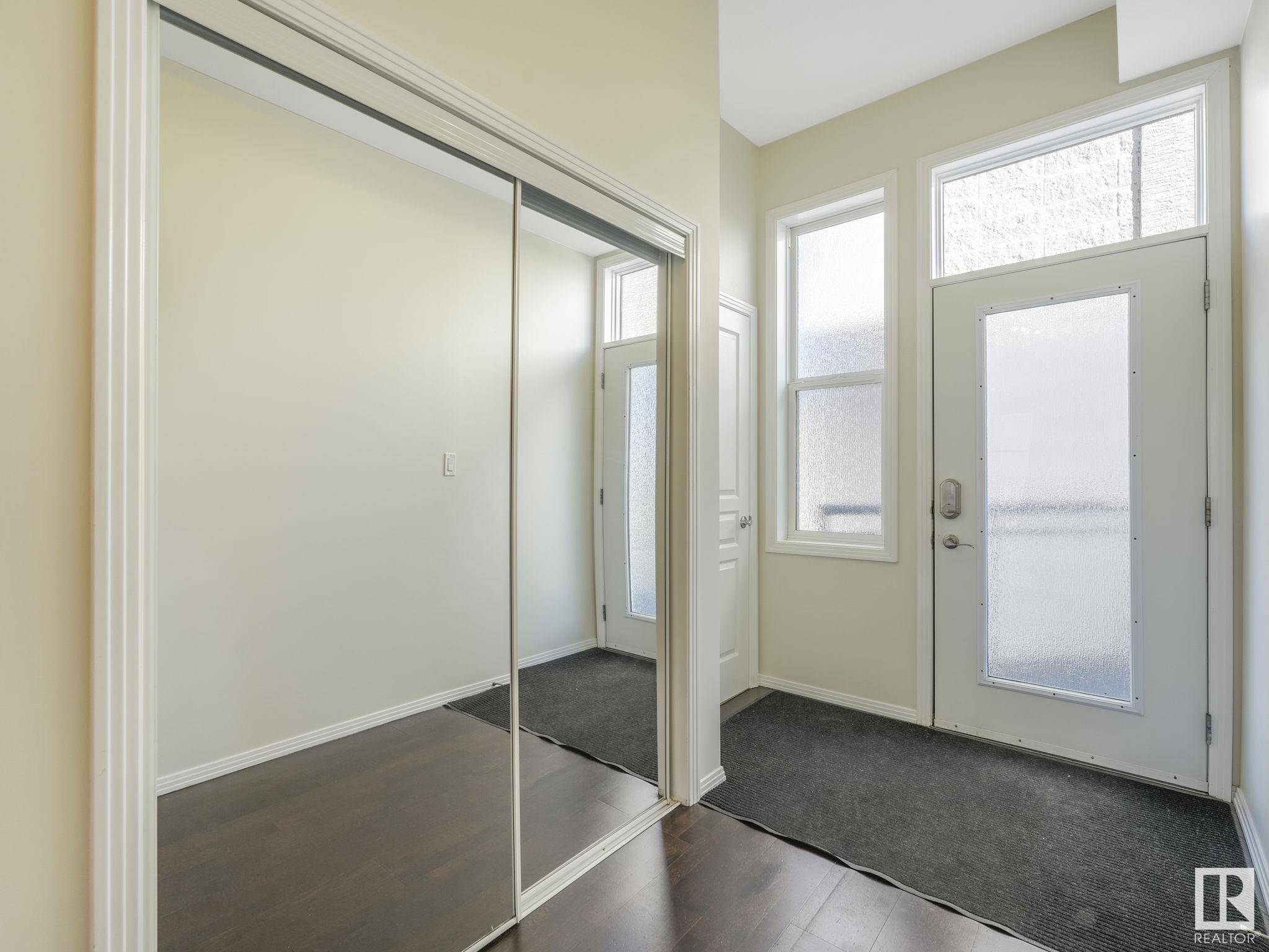 Edmonton, AB T5K 0B2,#716 10503 98 AV NW