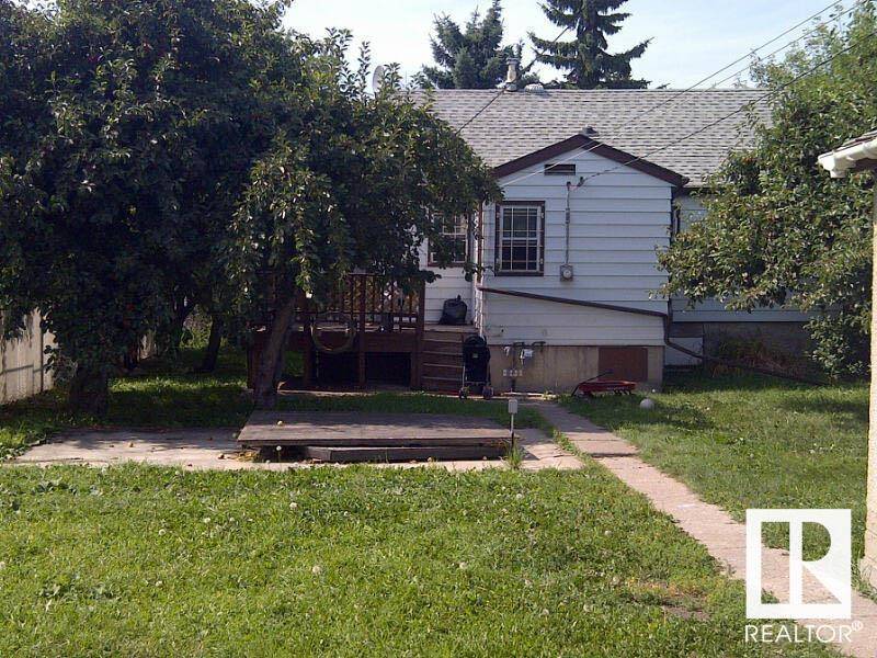 Edmonton, AB T5B 2W4,11911 82 ST NW