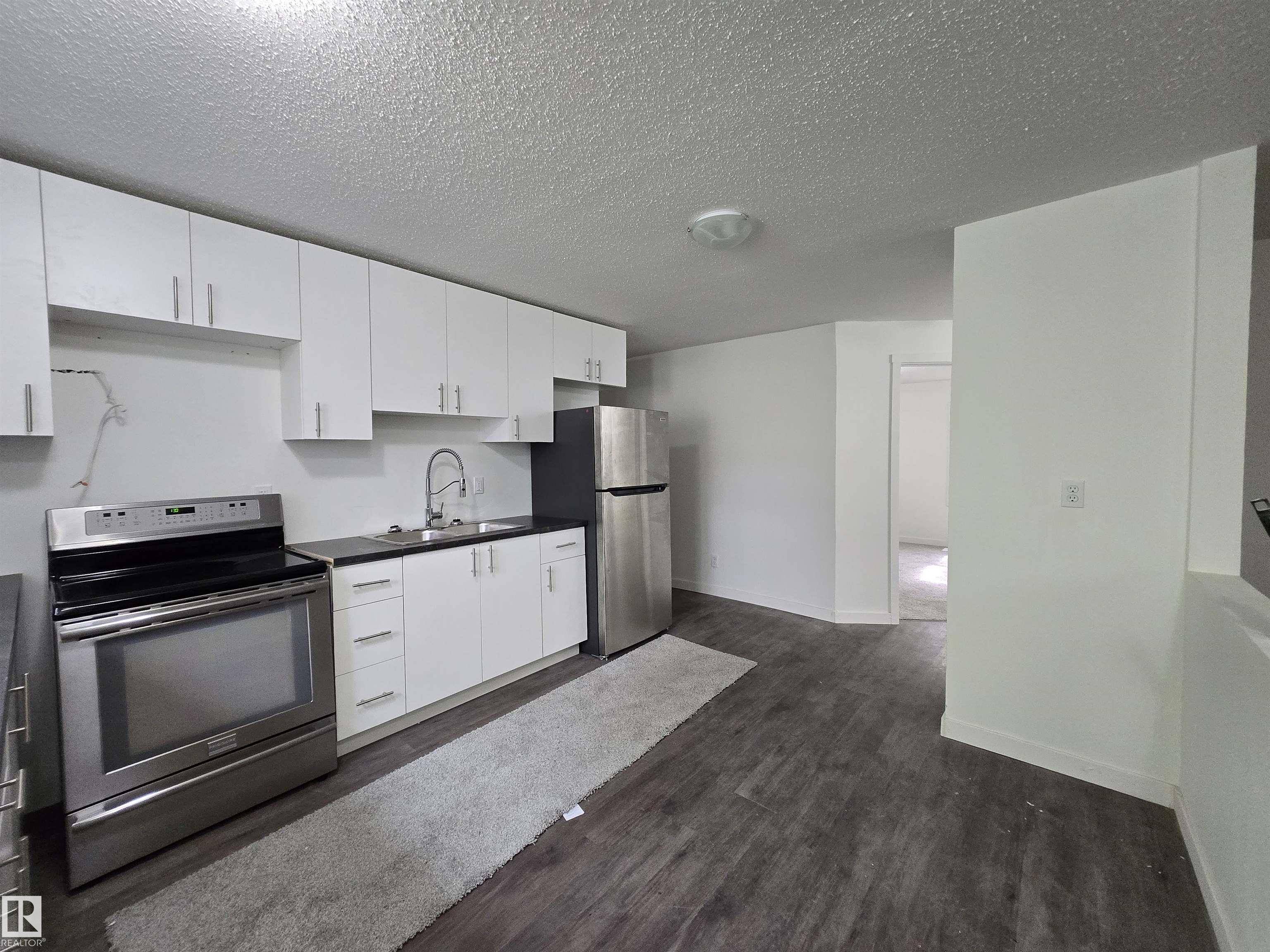 Wetaskiwin, AB T9A 0Y3,4513 53 AV