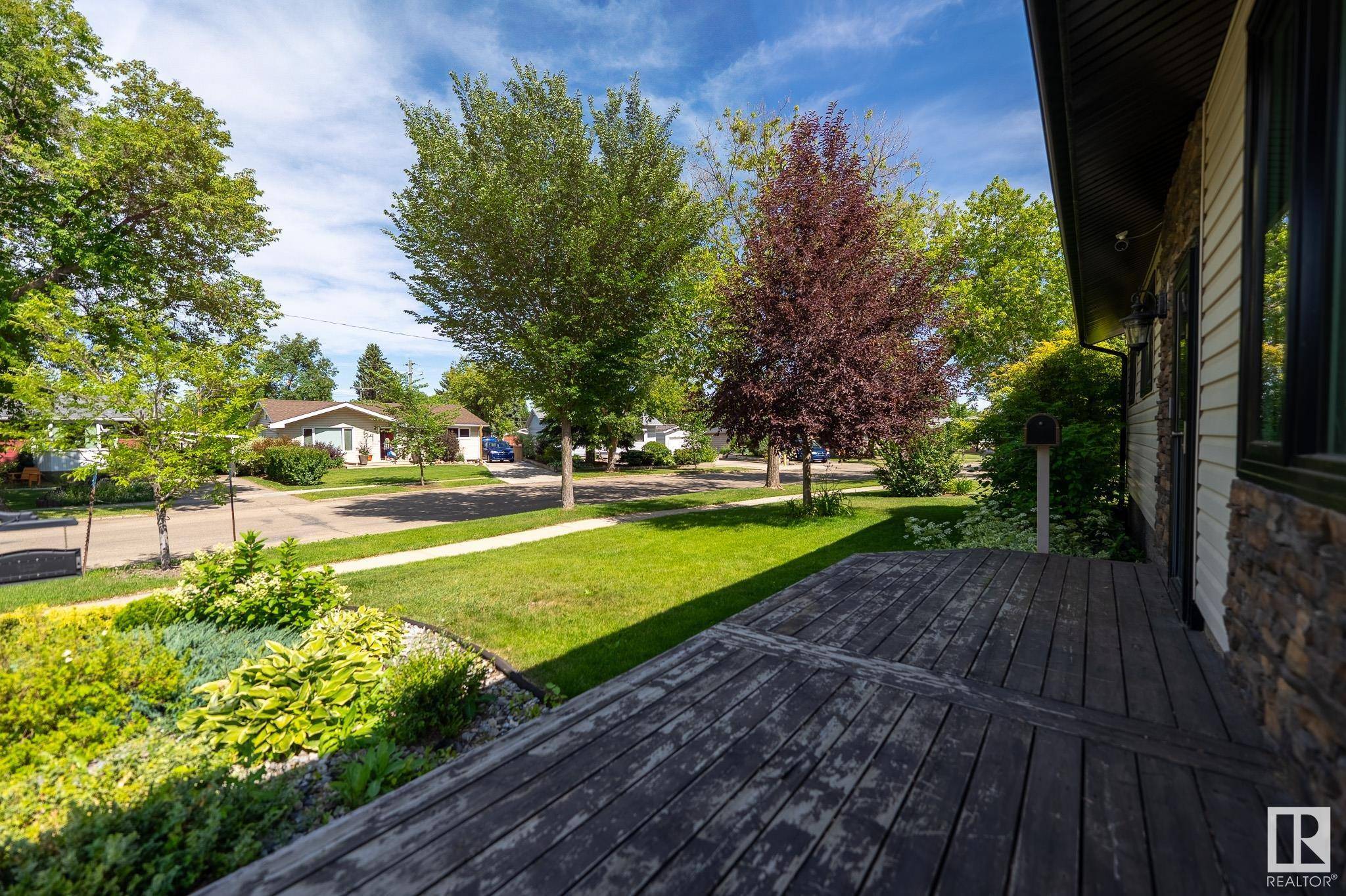St. Albert, AB T8N 0M2,47 SALISBURY AV