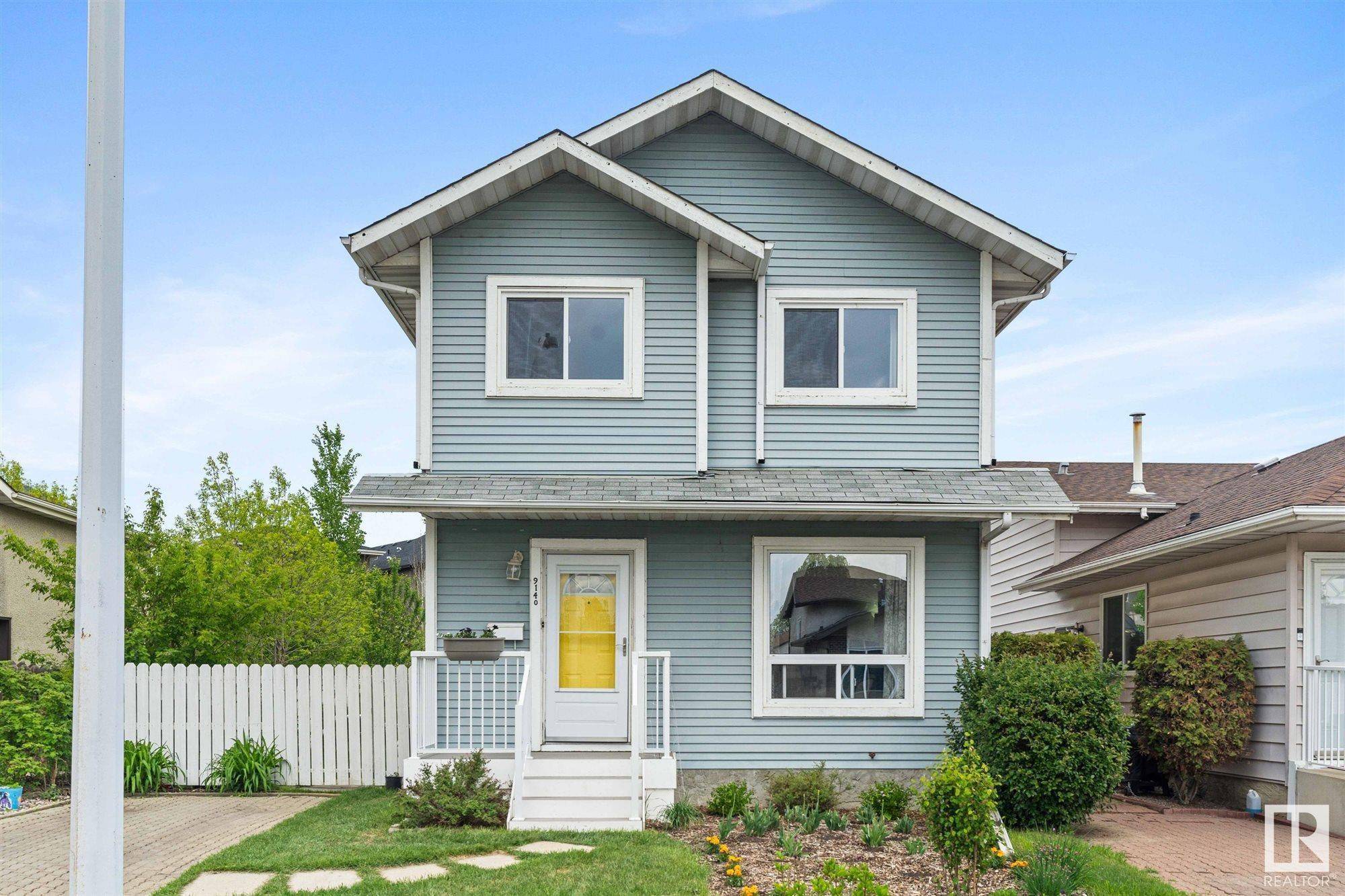 Edmonton, AB T5T 2K2,9140 180A AV NW