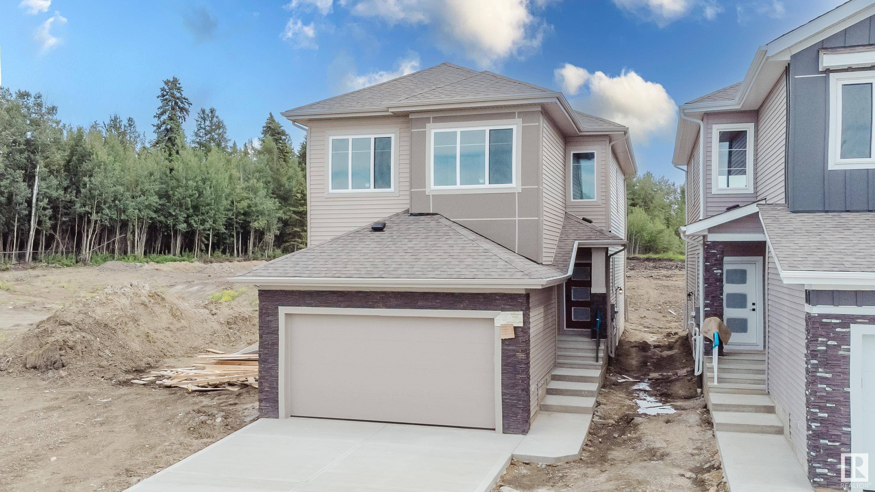 Spruce Grove, AB T7X 0W2,43 Meadowgrove LN