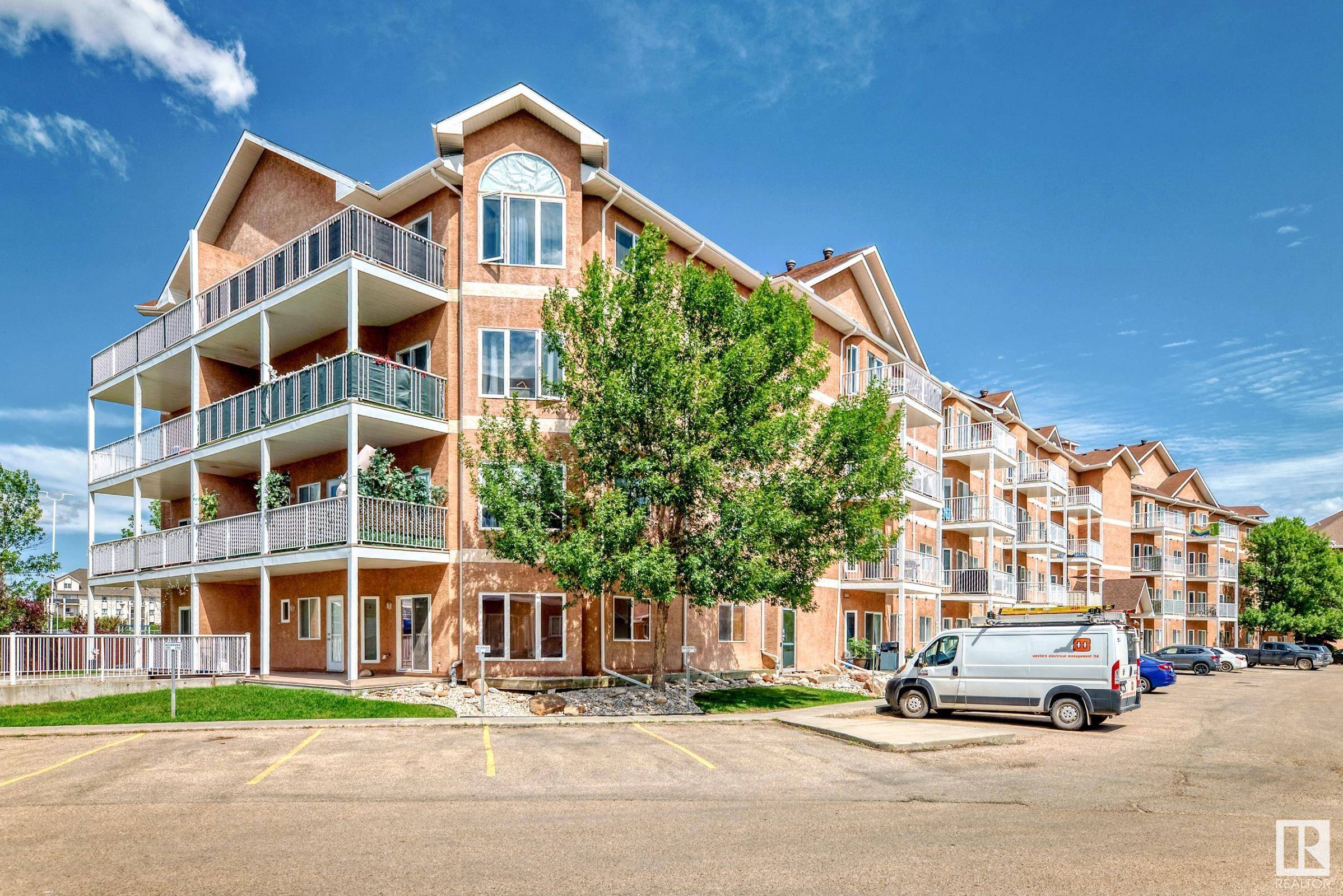 Edmonton, AB T5Y 0L1,#313 4316 139 AV NW