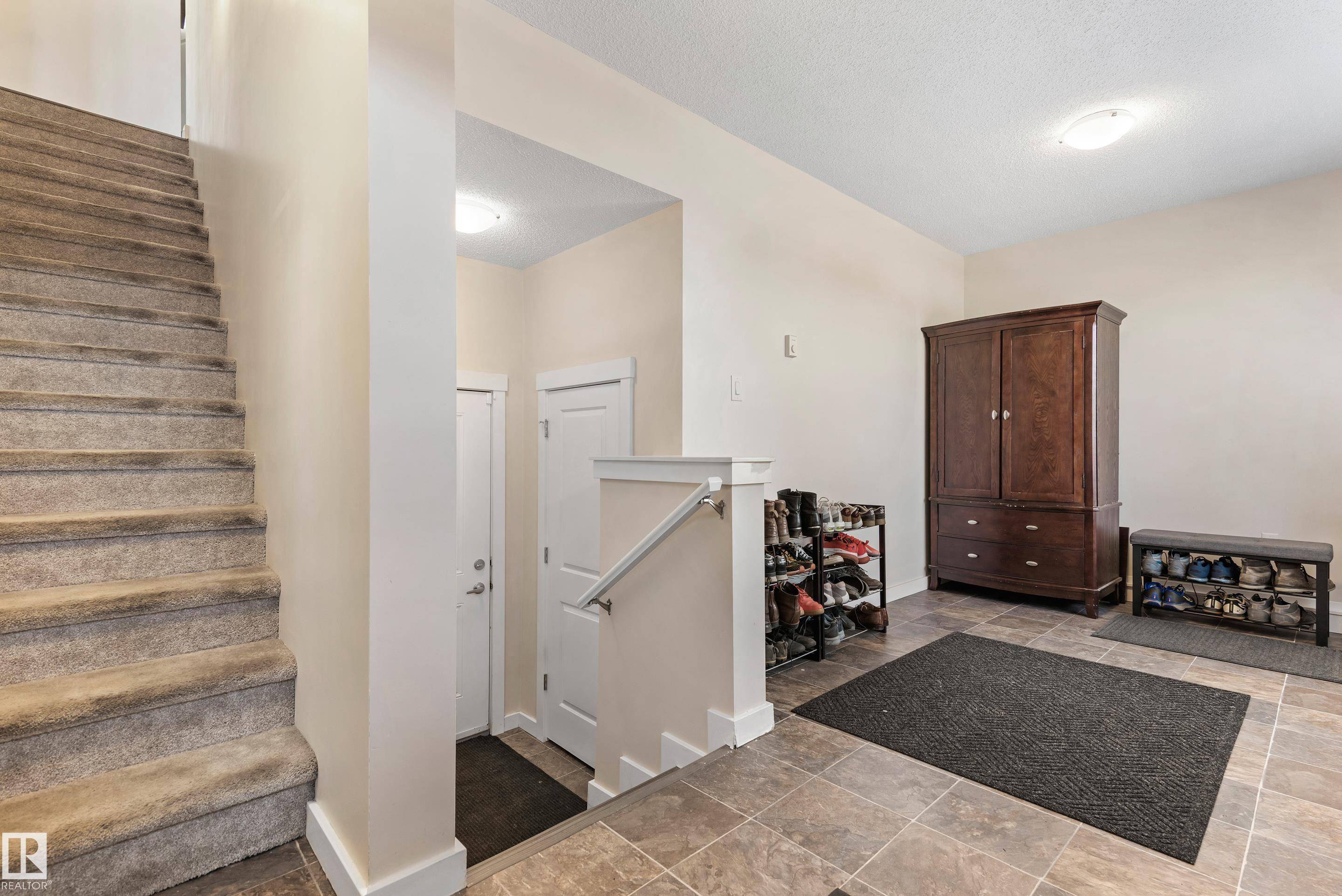 Edmonton, AB T5Z 0N6,#43 903 CRYSTALLINA NERA WY NW