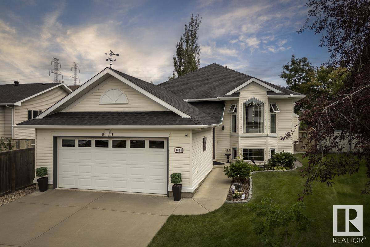 Edmonton, AB T6T 1L8,4019 28A ST NW