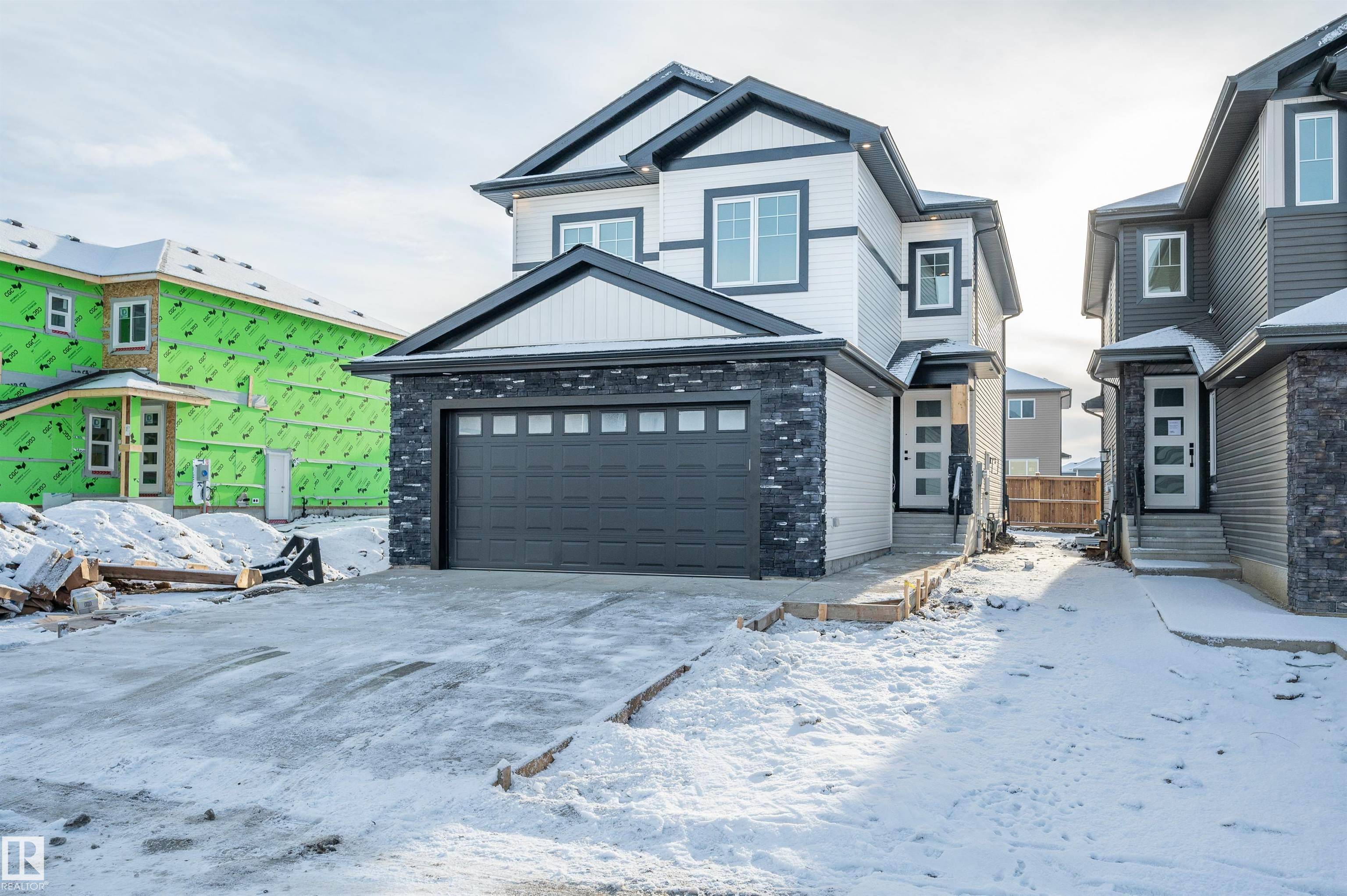Fort Saskatchewan, AB T8L 0G6,49 Blackbird BN