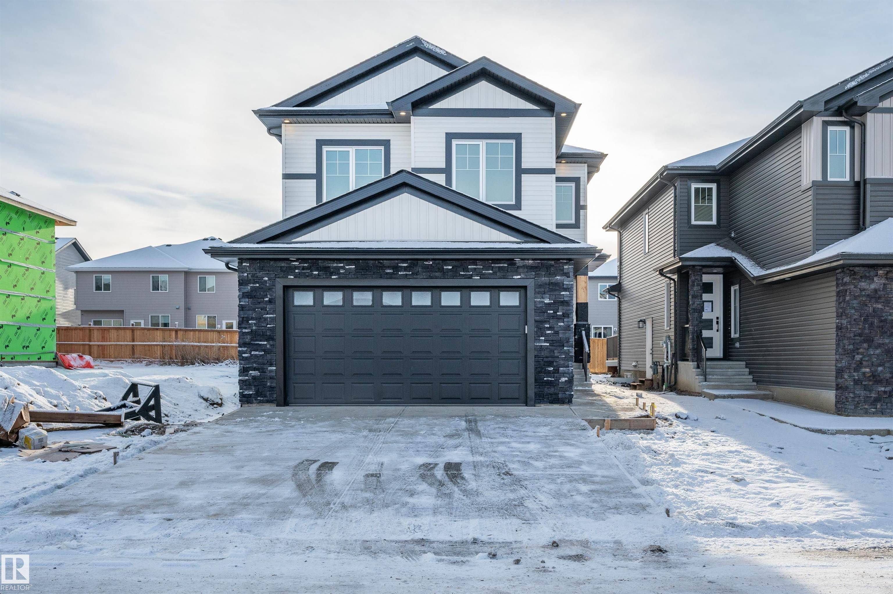 Fort Saskatchewan, AB T8L 0G6,49 Blackbird BN