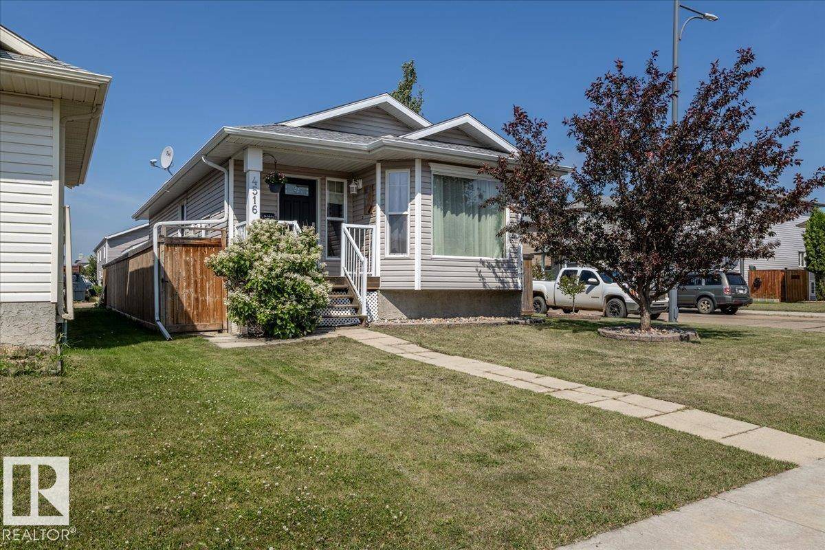 Camrose, AB T4V 1X9,4516 73A ST