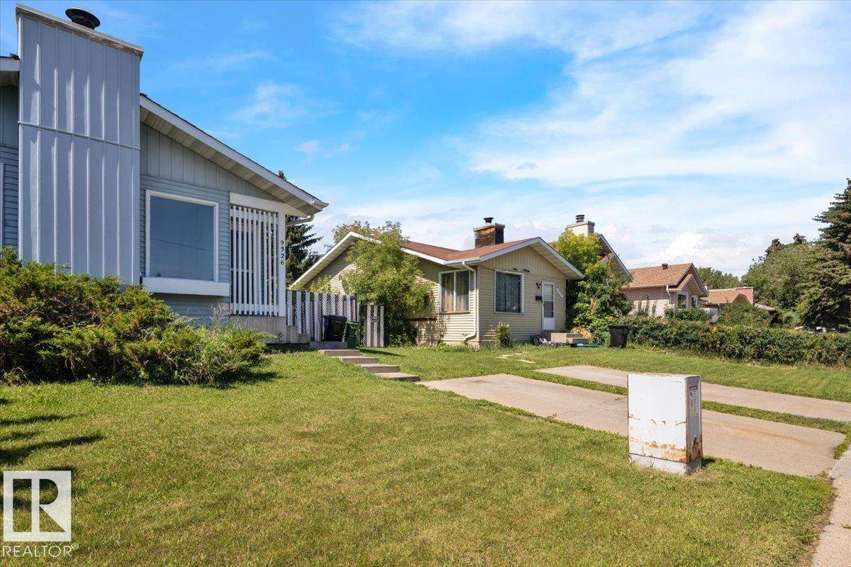 Edmonton, AB T5T 3G2,9326 172 ST NW