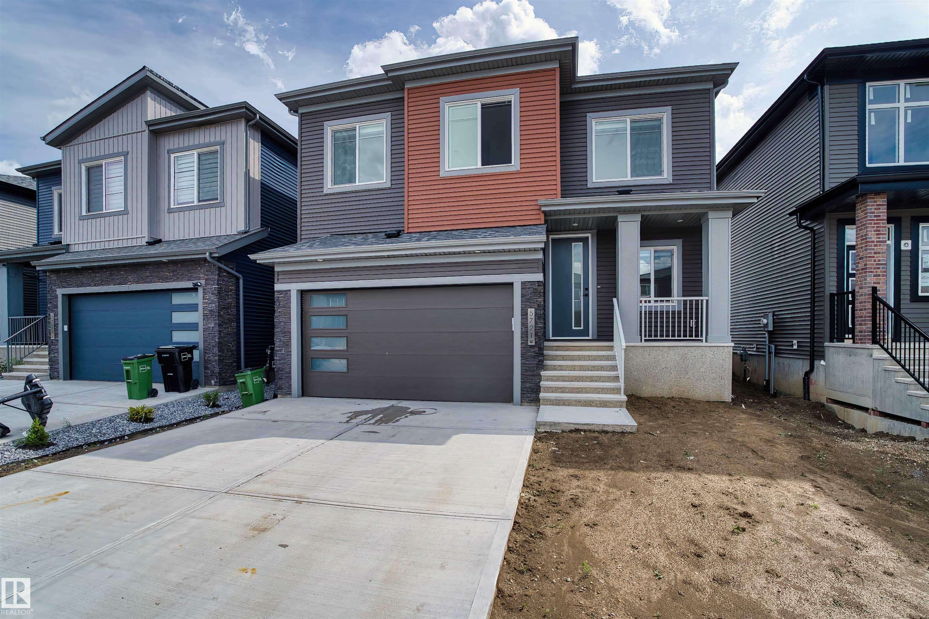 Edmonton, AB T6W 4Z5,5721 KOOTOOK WY SW