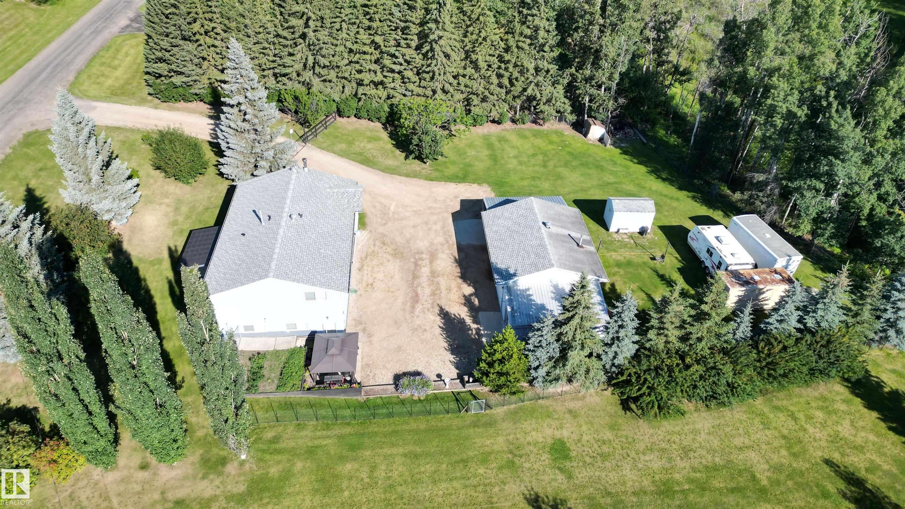 Rural Parkland County, AB T7Y 2L2,#4 2228 PARKLAND DR