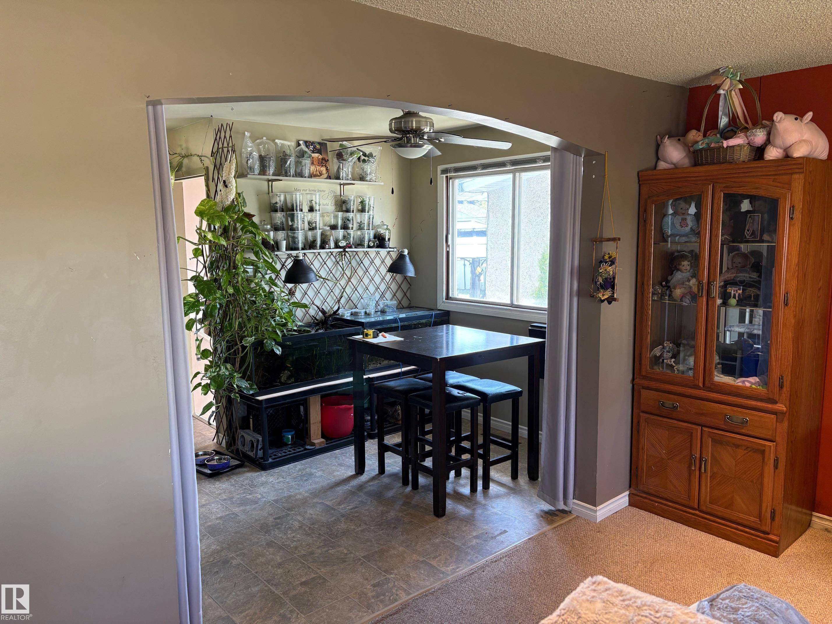 Edmonton, AB T5T 0T9,13435 73 ST NW