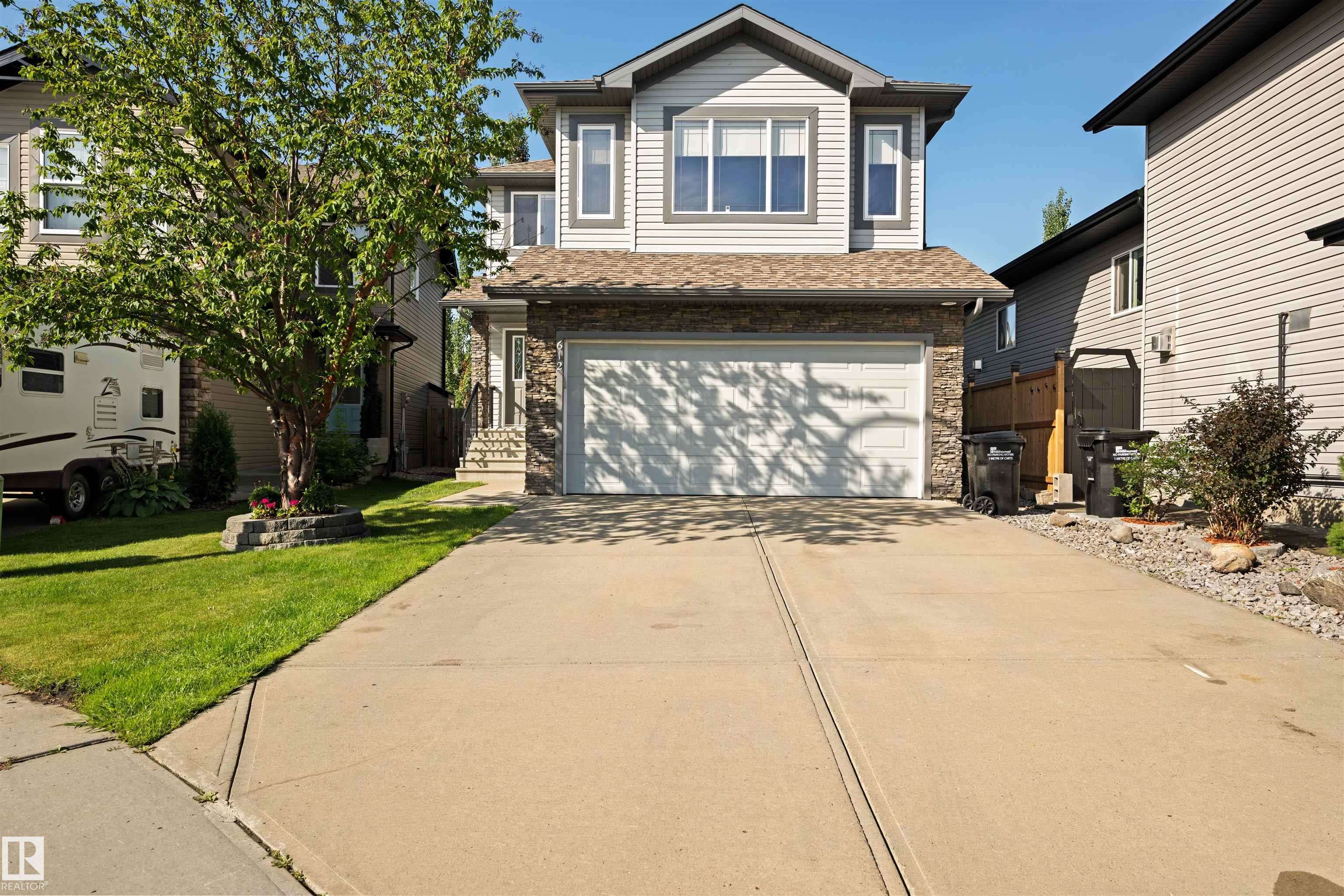 Sherwood Park, AB T8A 3C2,612 FOXTAIL LN