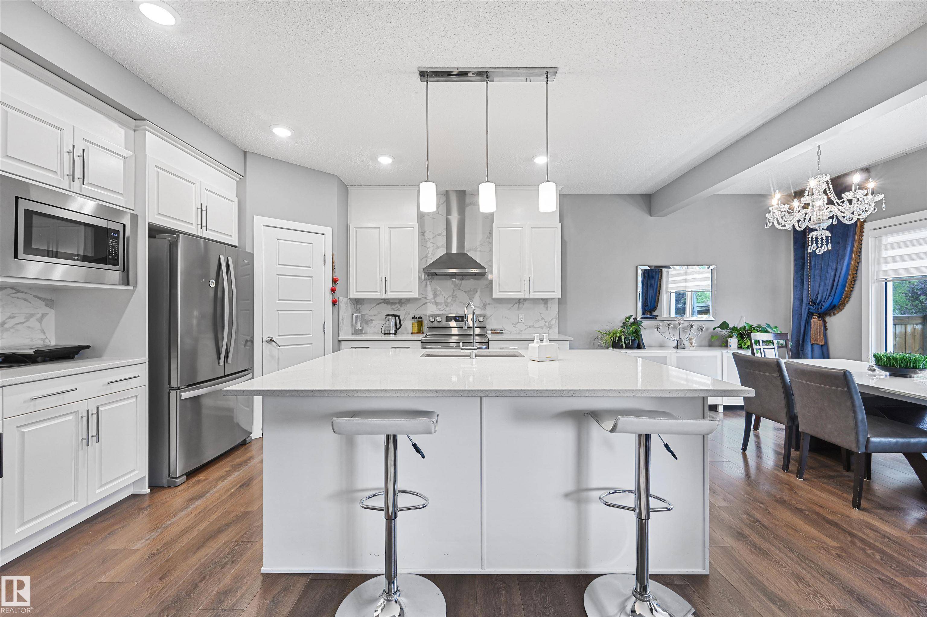 Edmonton, AB T6W 3S5,3625 KESWICK BV SW