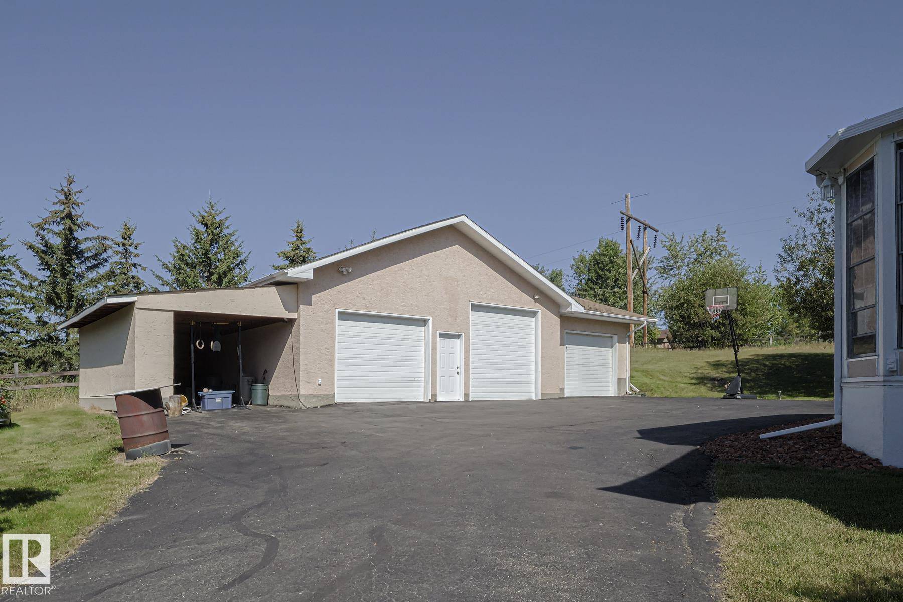 Rural Parkland County, AB T7Y 2S1,#19 2022 PARKLAND DR