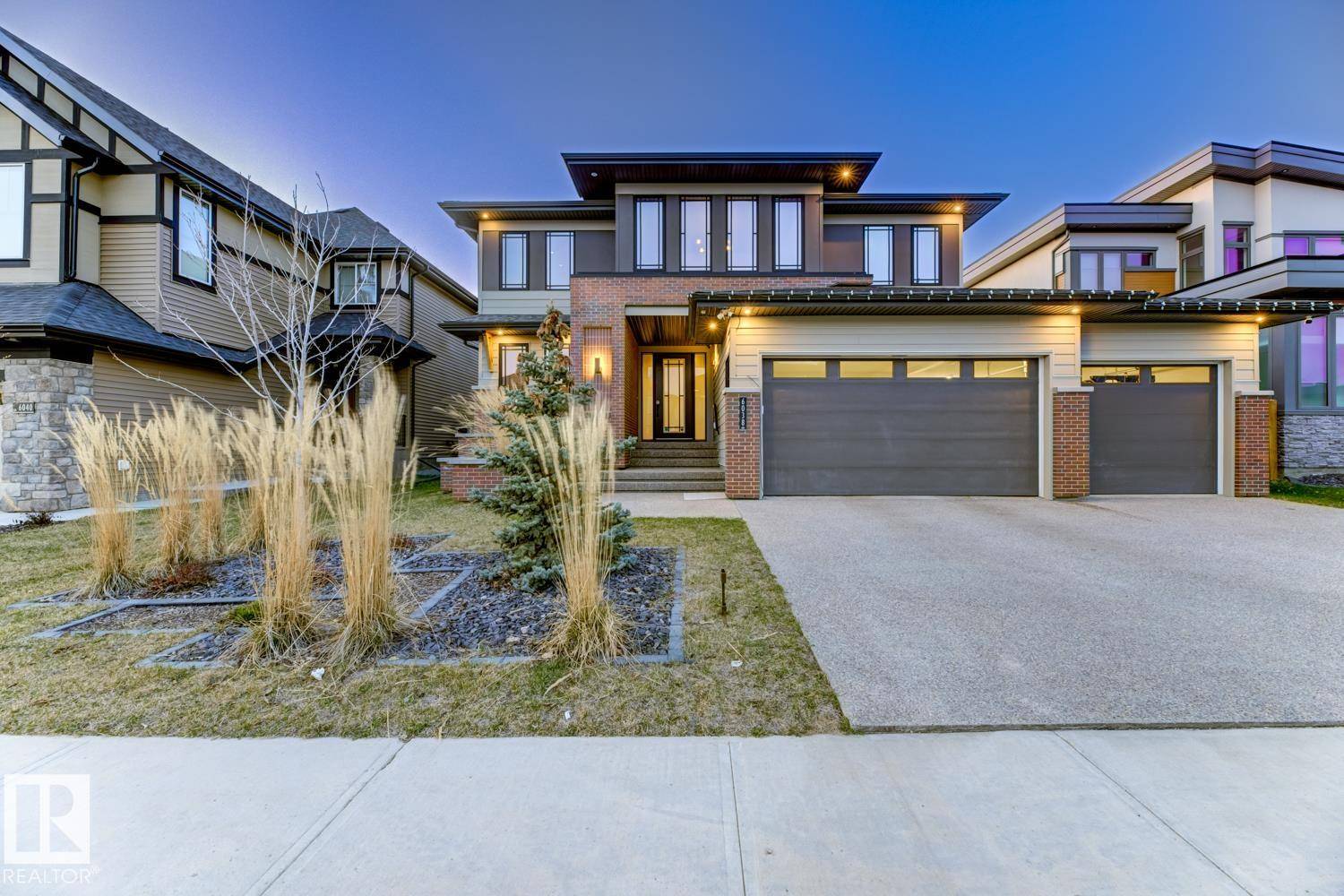 Edmonton, AB T8N 7L2,6038 CRAWFORD DR SW