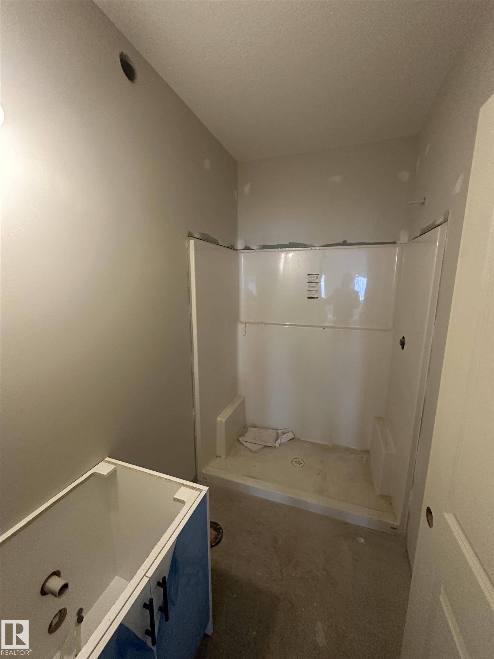 Edmonton, AB T0T 0T0,2268 4th AV SW SW
