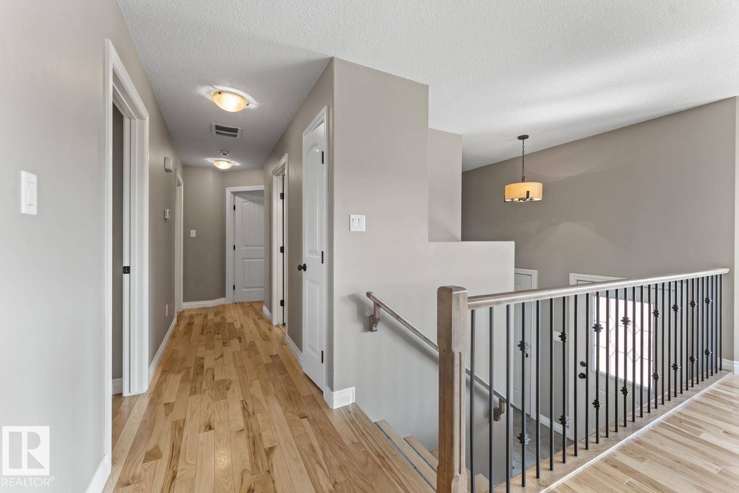 Cold Lake, AB T9M 2E1,1402 13 AV