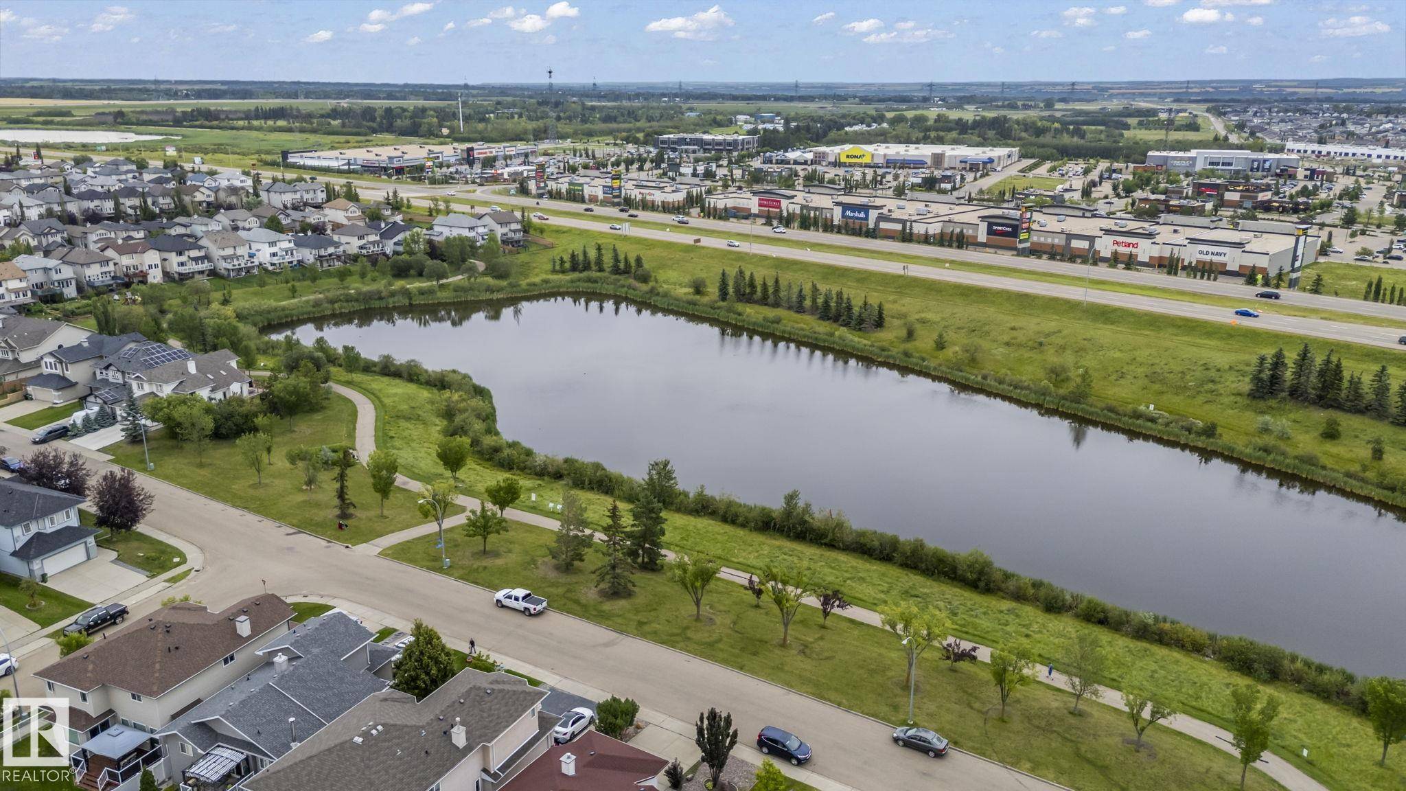 Edmonton, AB T5Y 3G9,4308 155 AV NW