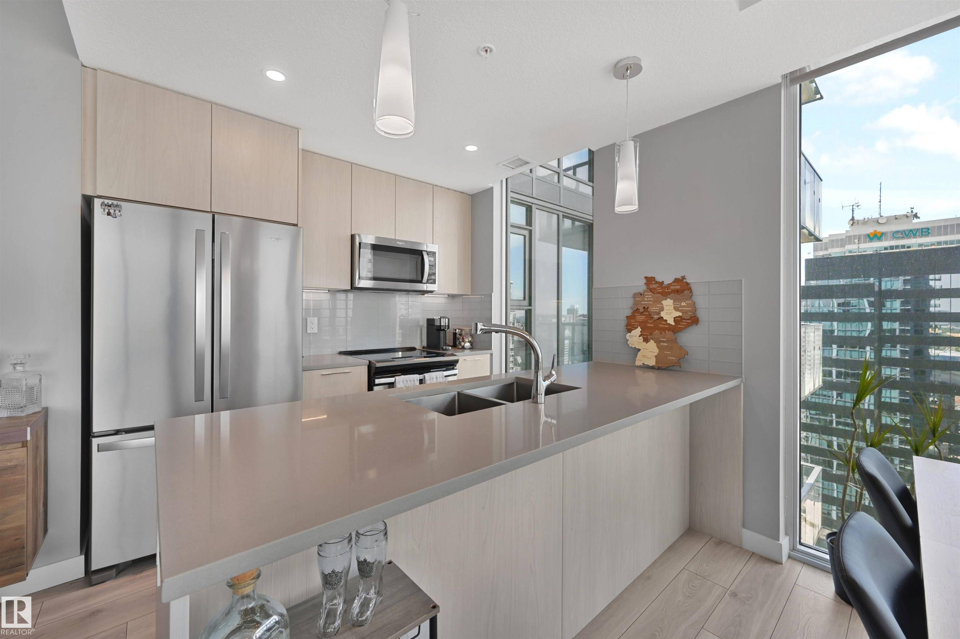 Edmonton, AB T5J 0L1,#2701 10180 103 ST NW