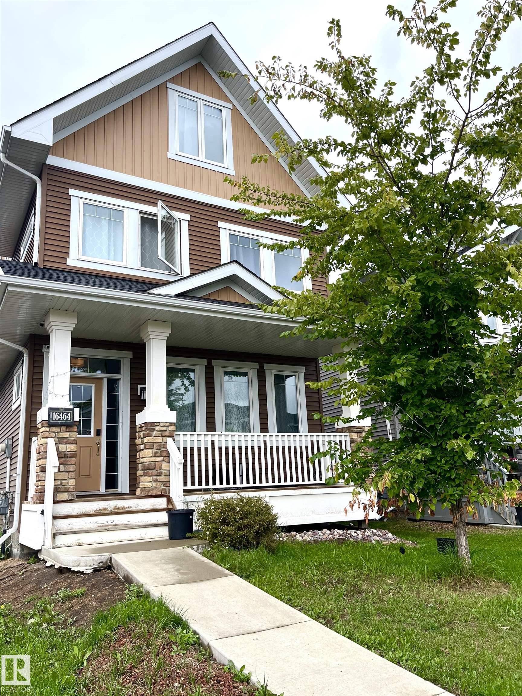 Edmonton, AB T6W 2Z7,16464 15 AV SW