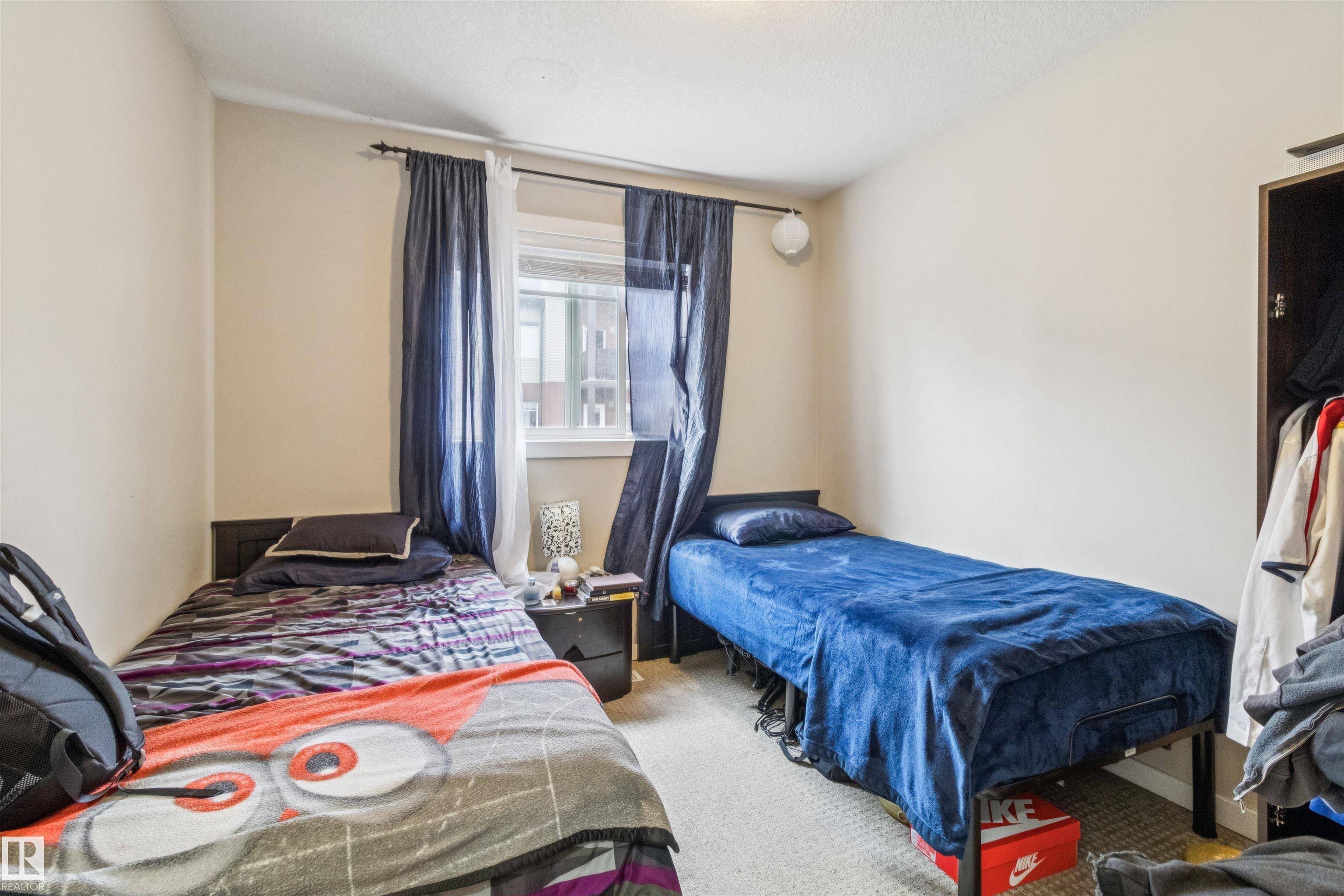 Edmonton, AB T5Z 0M4,#33 9515 160 AV NW NW