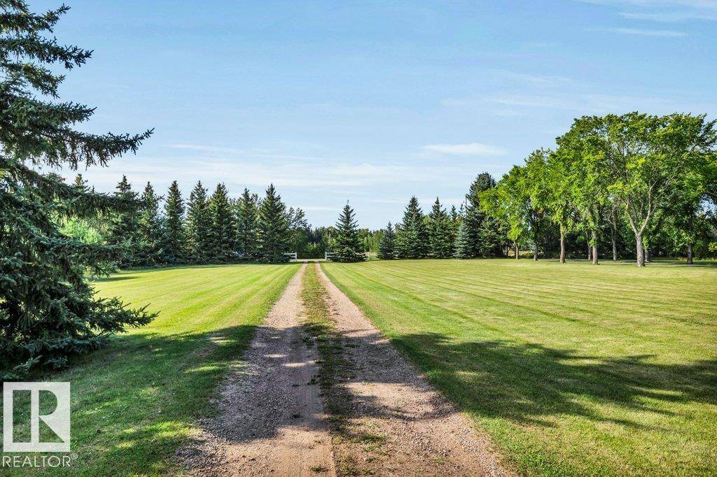 Rural Parkland County, AB T7Y 1A8,11 51127 Rge Rd 255