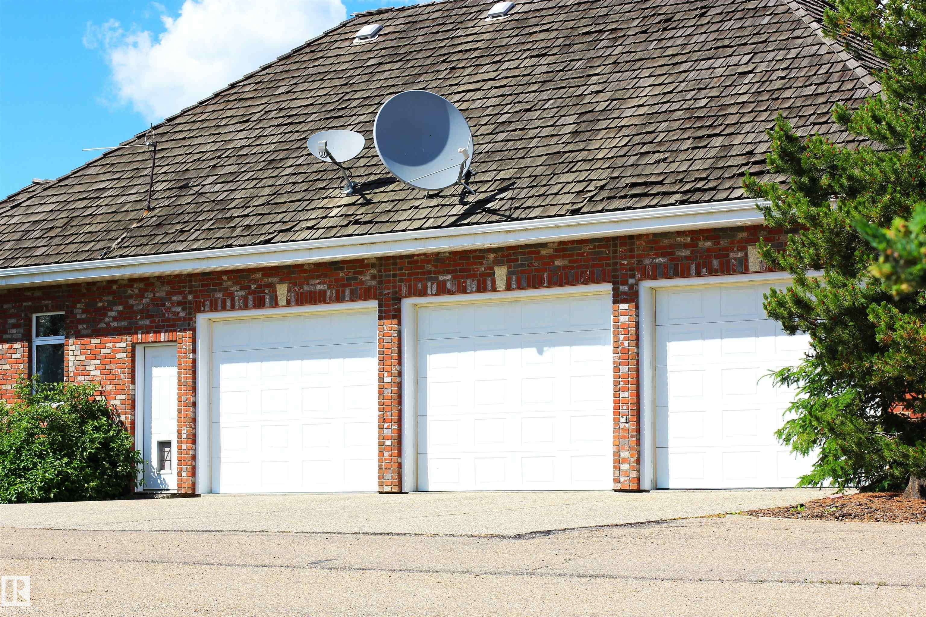 Edmonton, AB T6Y 0C7,9610 167 ST SW