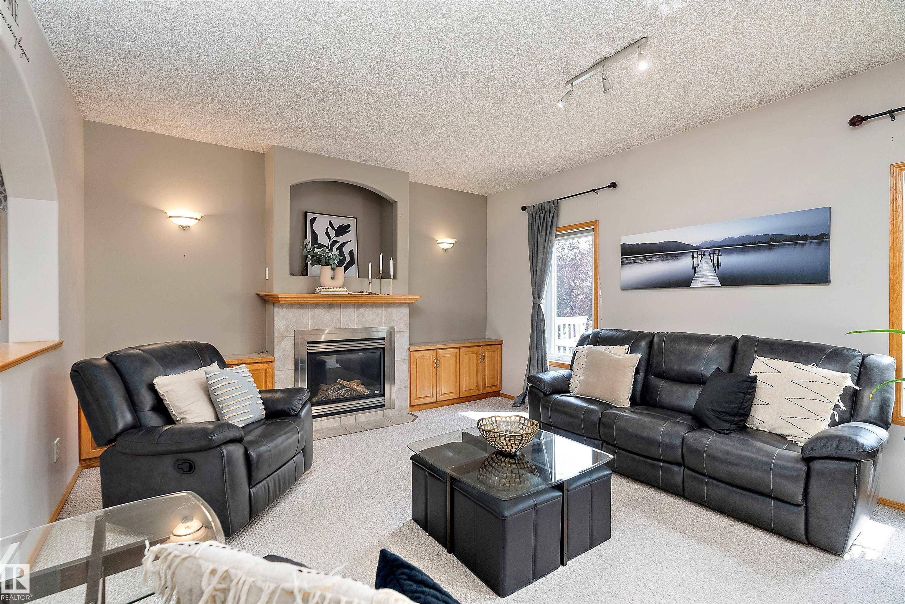 Leduc, AB T9E 8B5,12 BIRCHWOOD CL
