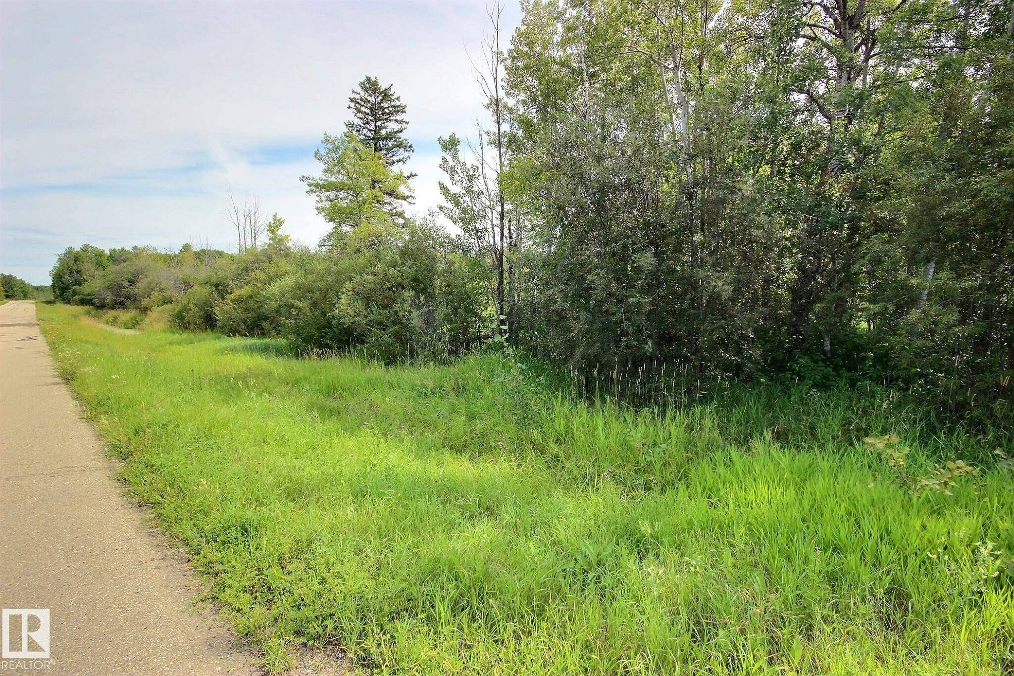 Rural Lac Ste. Anne County, AB T0E 1V0,5219 TWP ROAD 541A