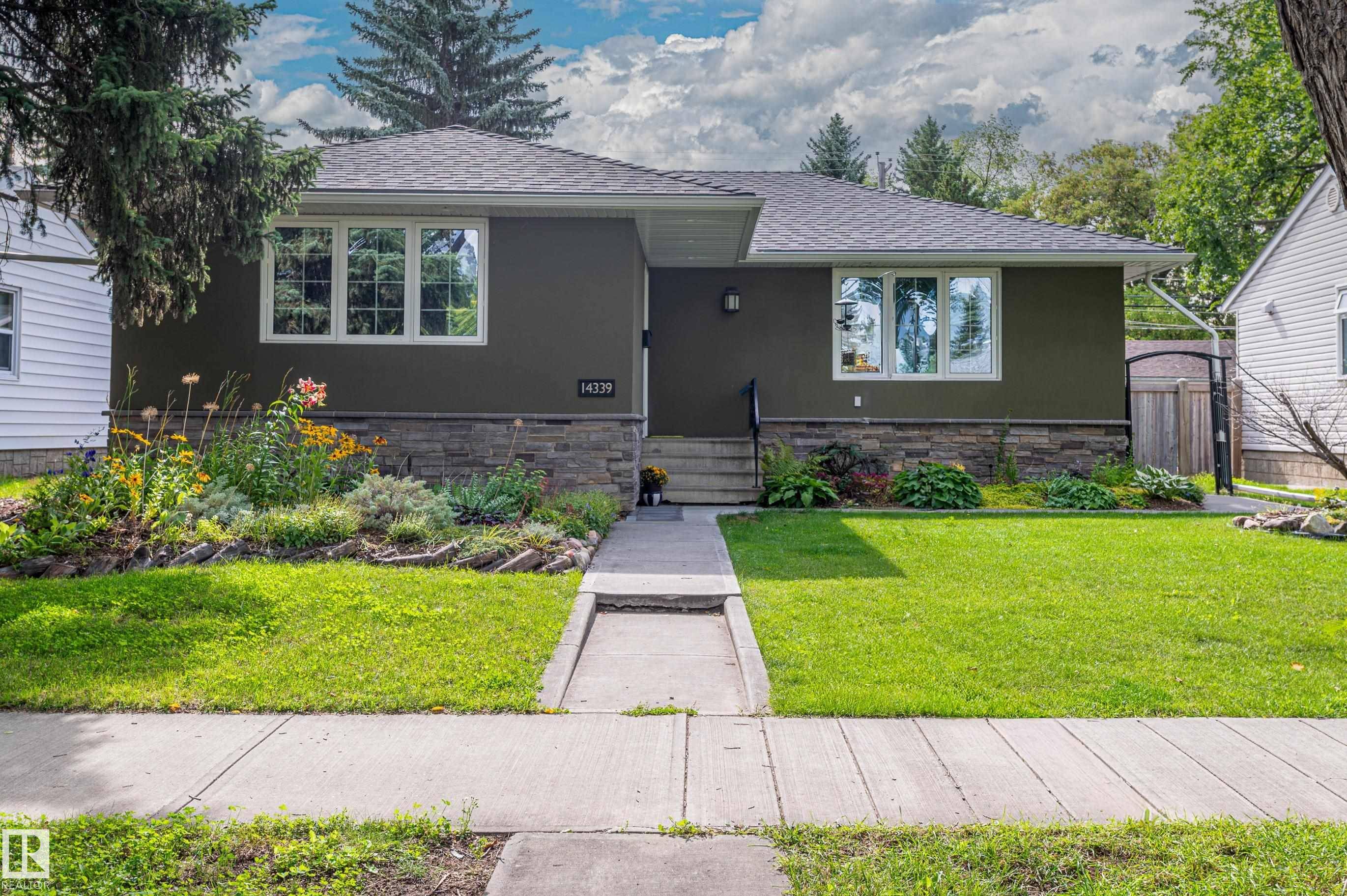 Edmonton, AB T5R 5E3,14339 92A AV NW