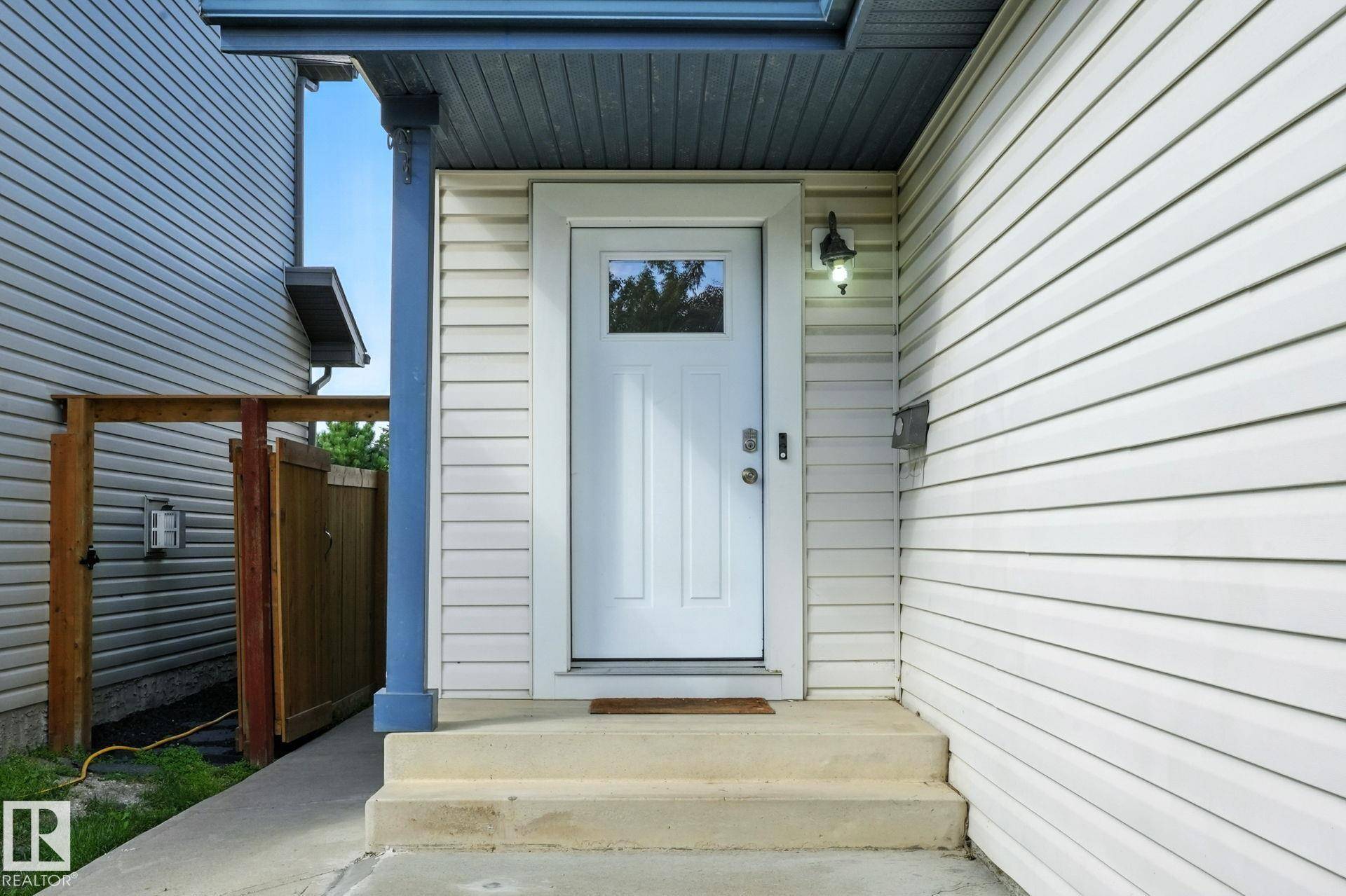 Edmonton, AB T5X 6G8,11316 167B AV NW