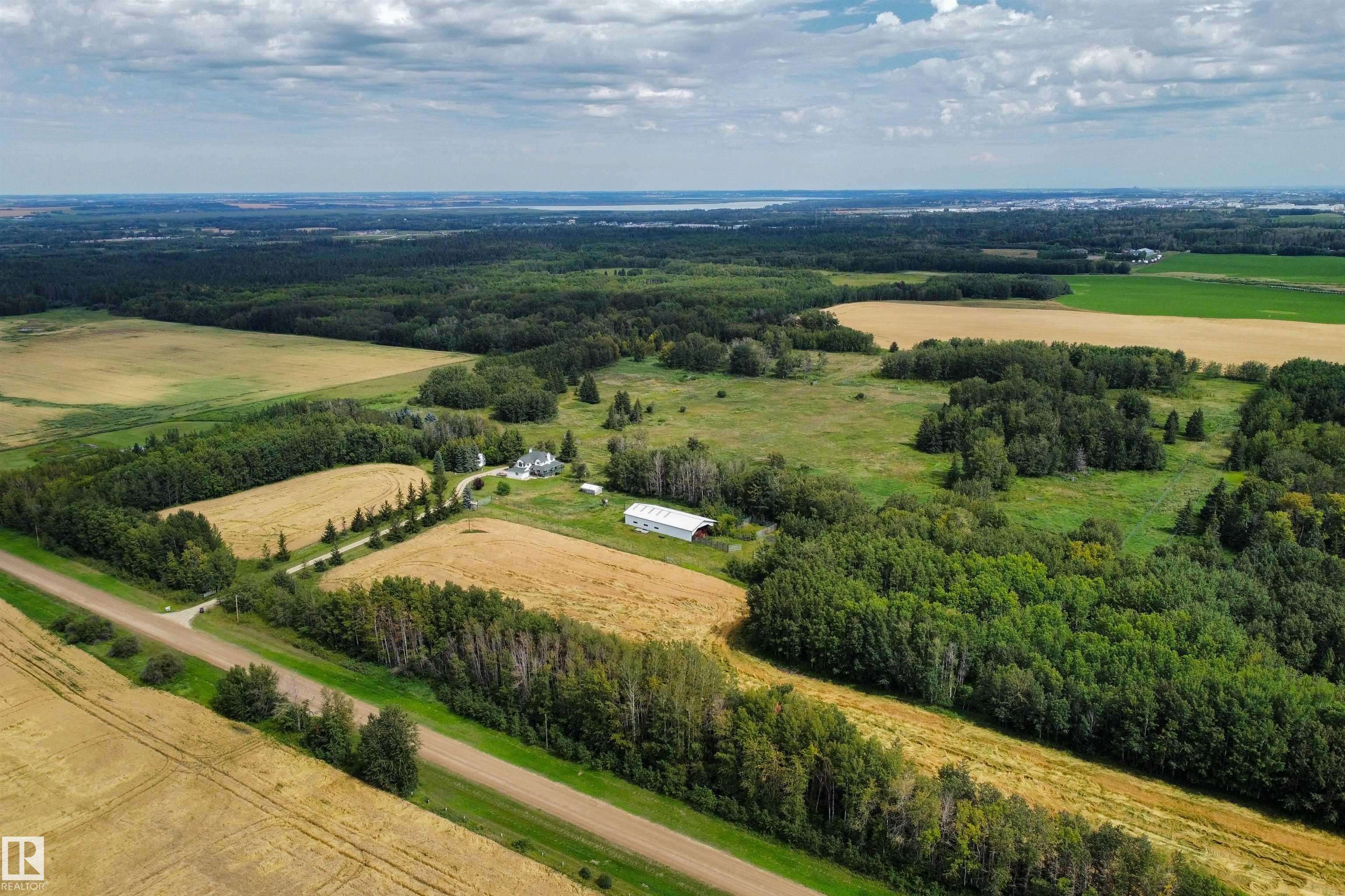 Rural Parkland County, AB T7X 6L9,10911 ATIM RD